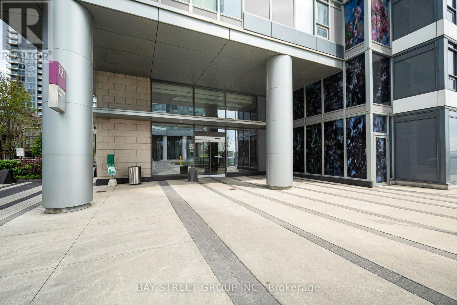 2708 - 121 Mcmahon Drive, Toronto, Ontario  M2K 0C1 - Photo 2 - C13139642