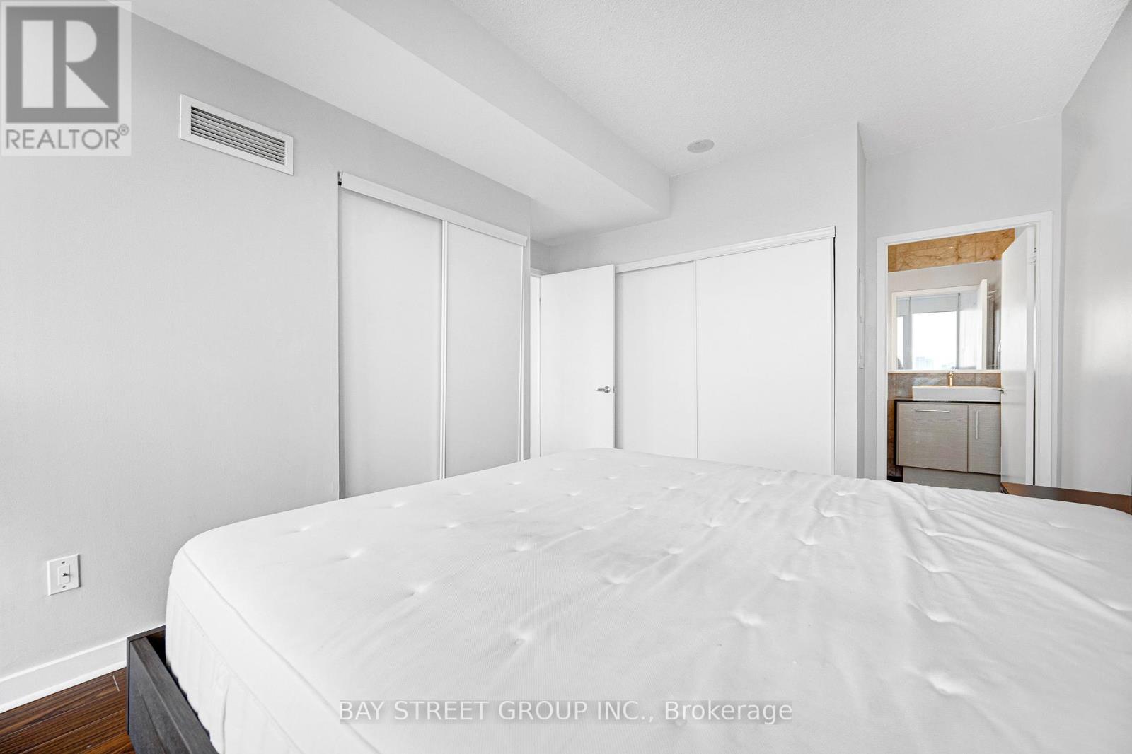 2708 - 121 Mcmahon Drive, Toronto, Ontario  M2K 0C1 - Photo 27 - C13139642
