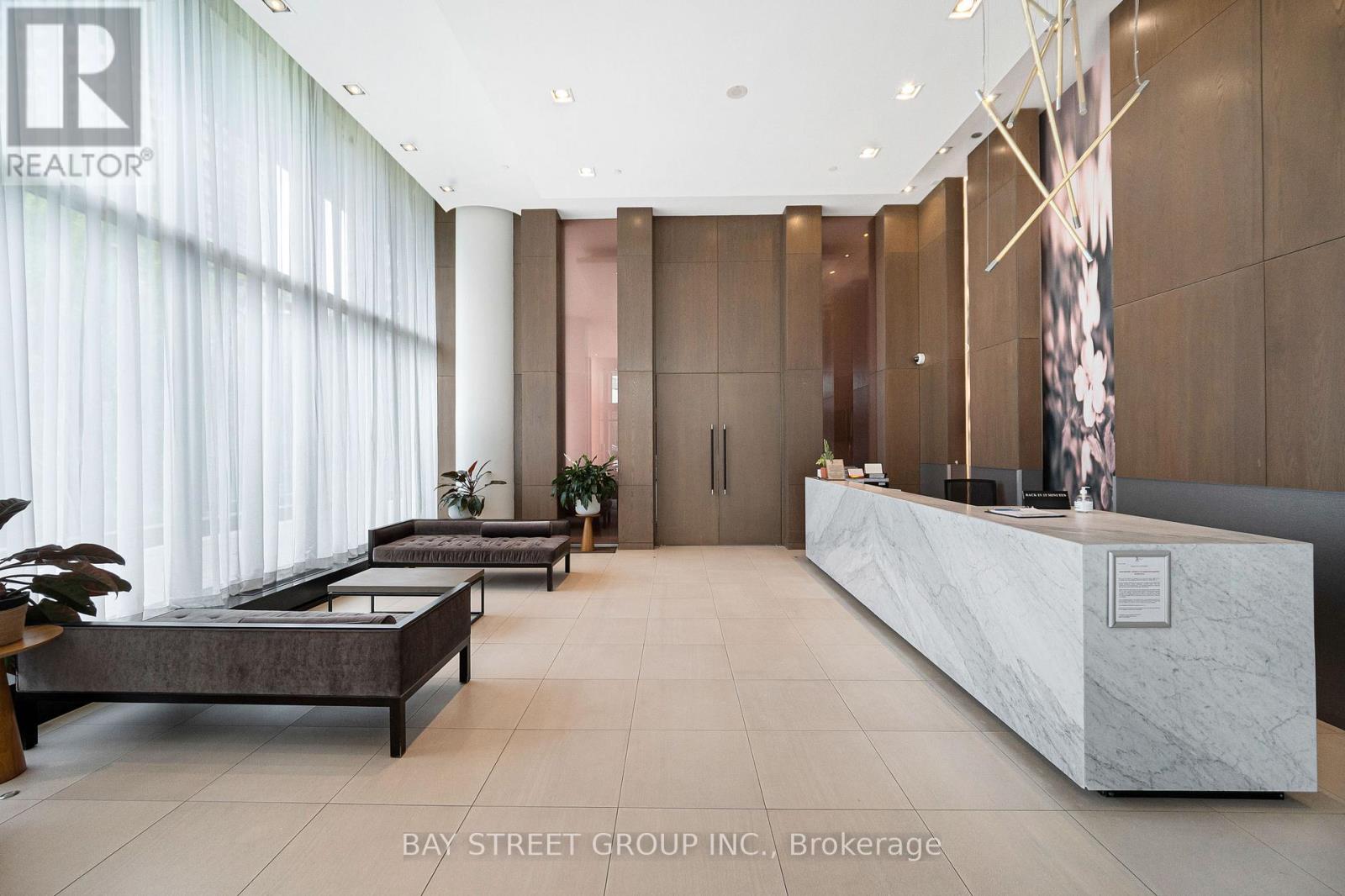 2708 - 121 Mcmahon Drive, Toronto, Ontario  M2K 0C1 - Photo 3 - C13139642