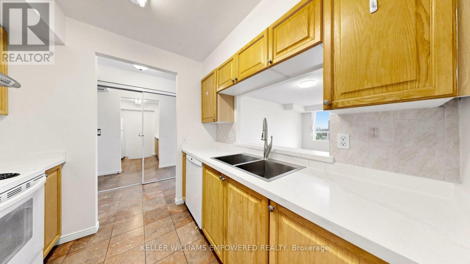 1511 - 238 Doris Avenue, Toronto, Ontario  M2N 6W1 - Photo 18 - C13138510