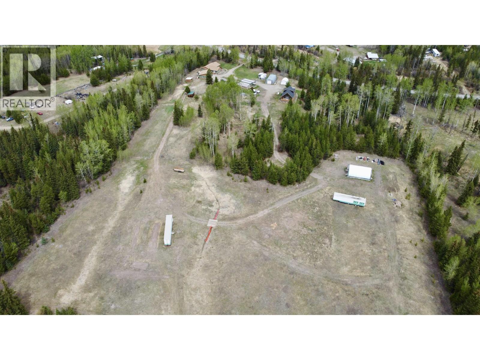 5606 Little Fort 24 Highway, Lone Butte, British Columbia  V0K 2E2 - Photo 4 - R3087134