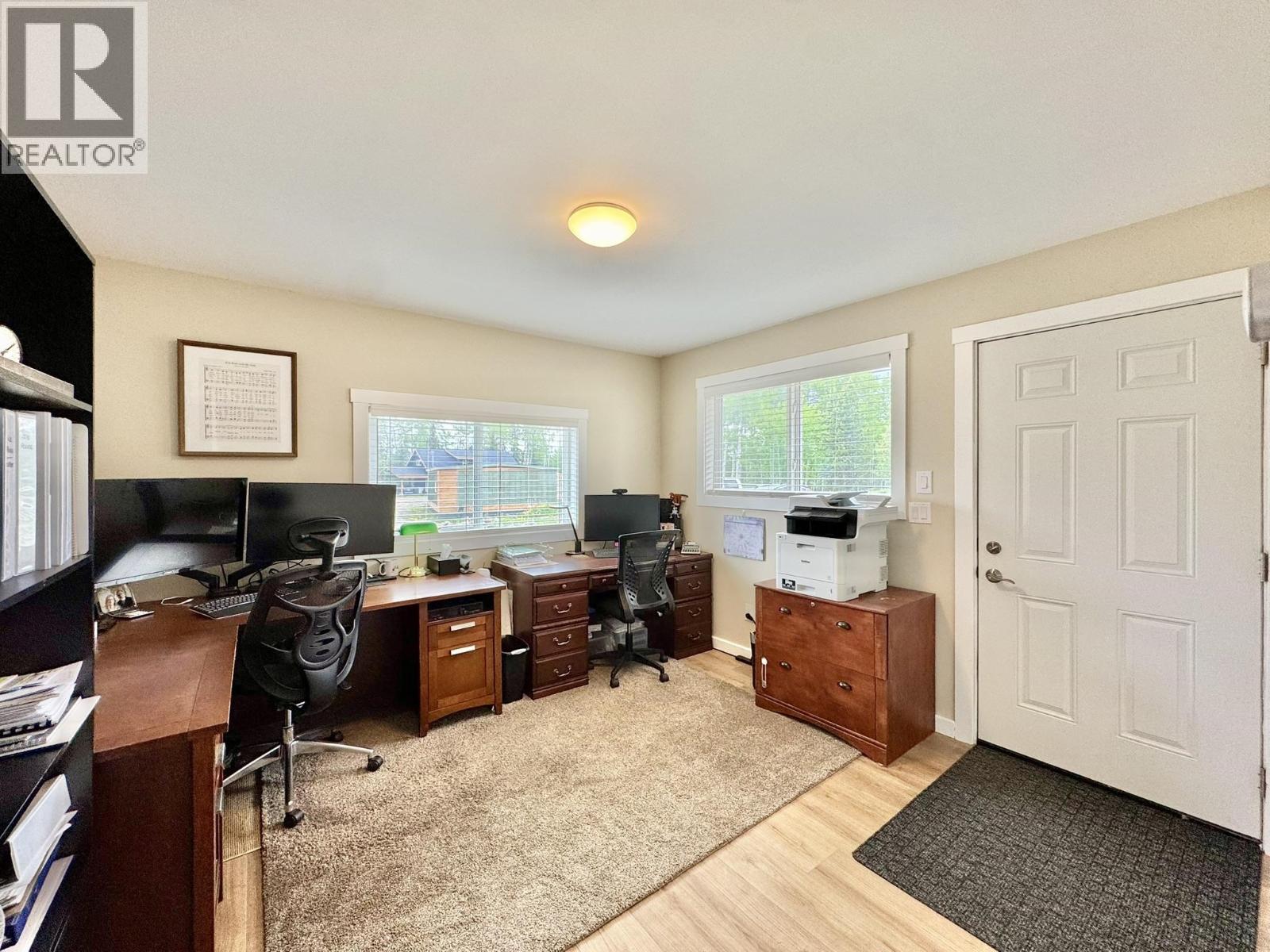 5606 Little Fort 24 Highway, Lone Butte, British Columbia  V0K 2E2 - Photo 17 - R3087134