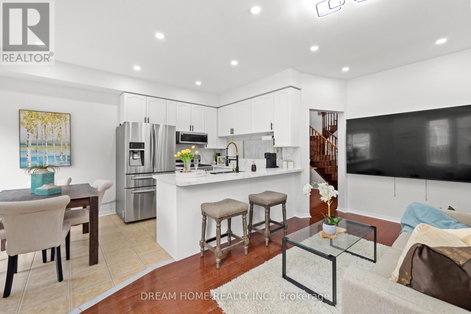 #upper - 4730 Alana Glen Drive, Mississauga, Ontario  L5V 0C3 - Photo 14 - W13139632