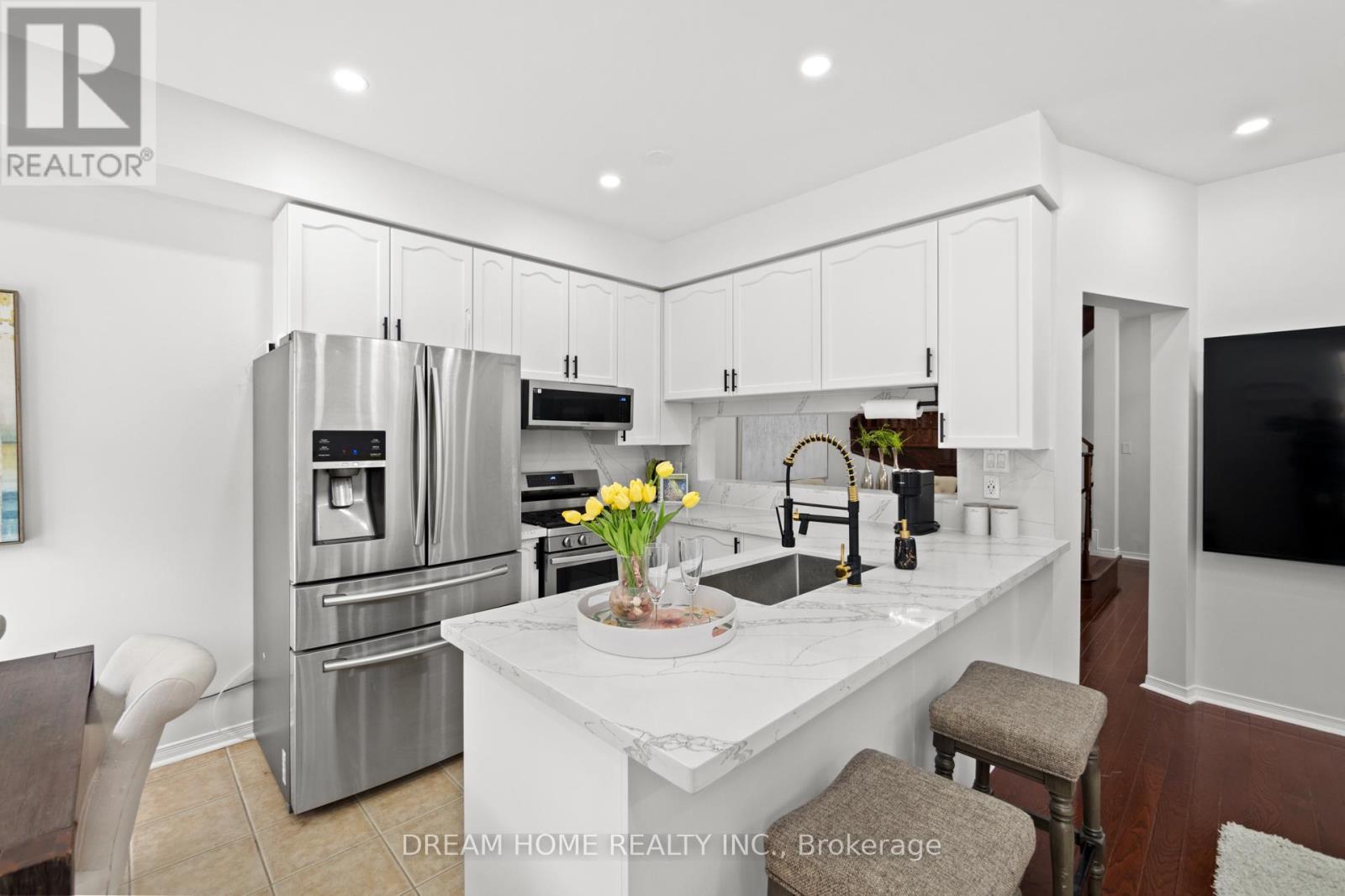 #upper - 4730 Alana Glen Drive, Mississauga, Ontario  L5V 0C3 - Photo 18 - W13139632