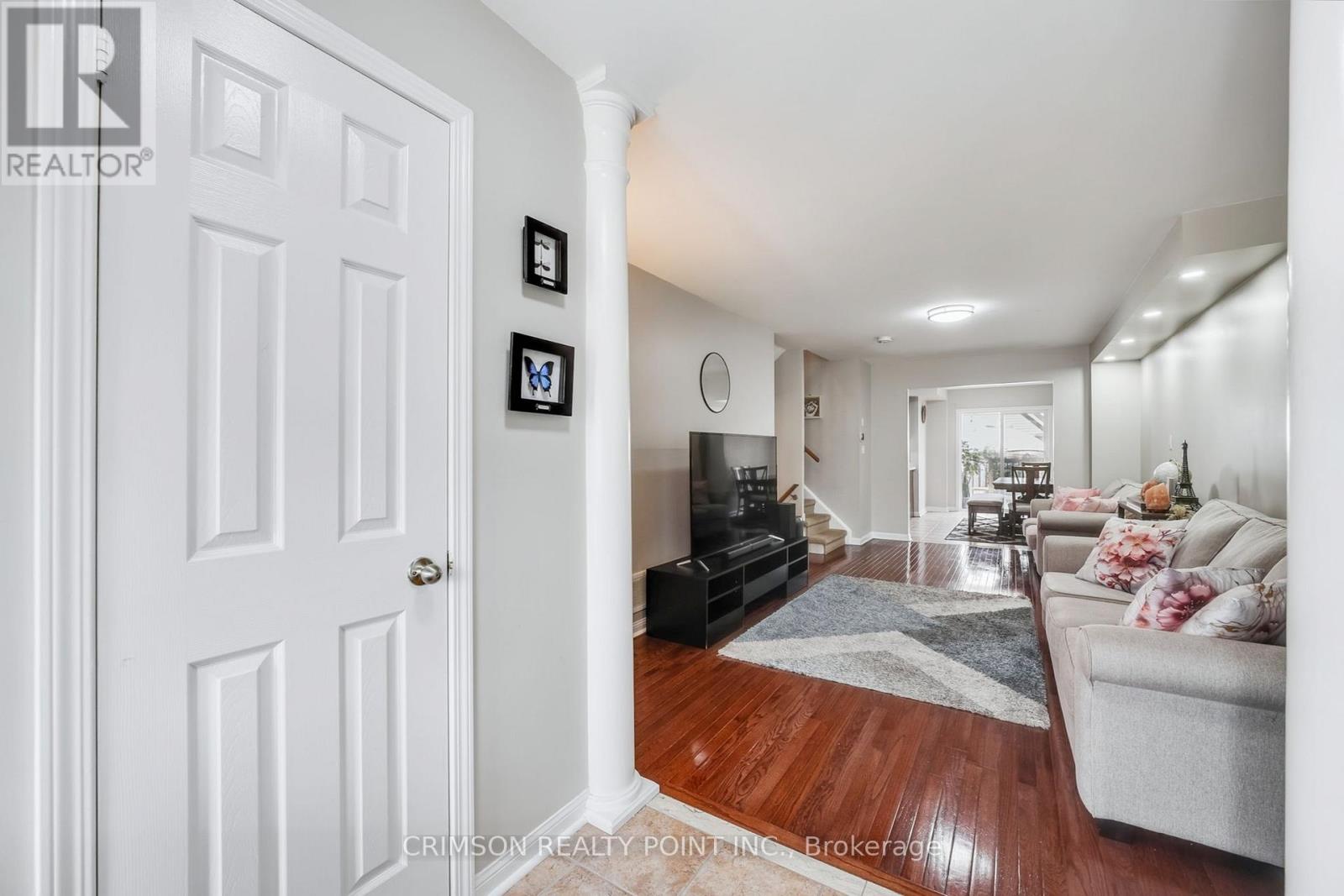 113 Panton Trail, Milton, Ontario  L9T 6K2 - Photo 4 - W13139634