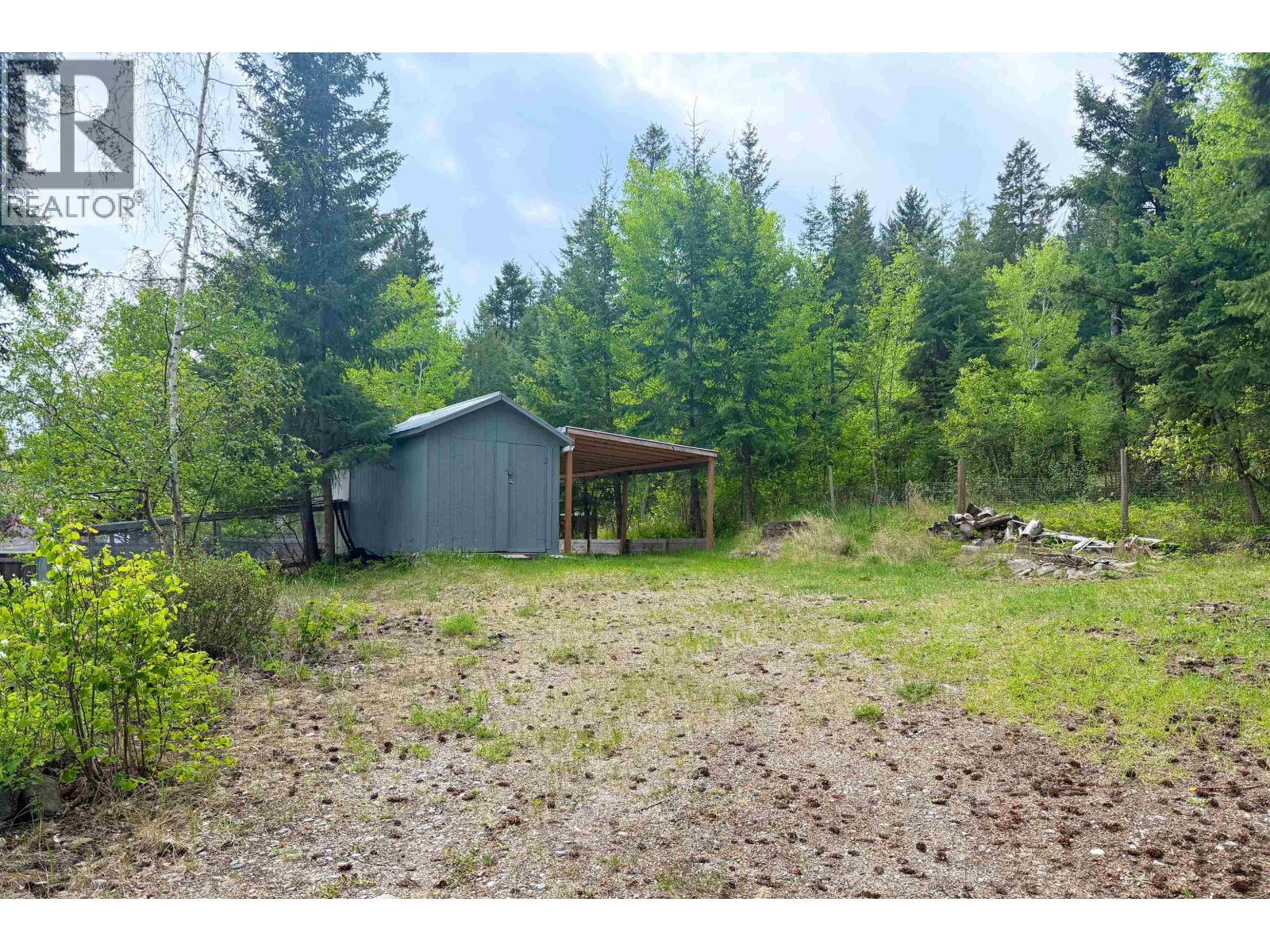 541 Hodgson Road, Esler / Dog Creek, British Columbia  V2G 3P8 - Photo 25 - R3124316