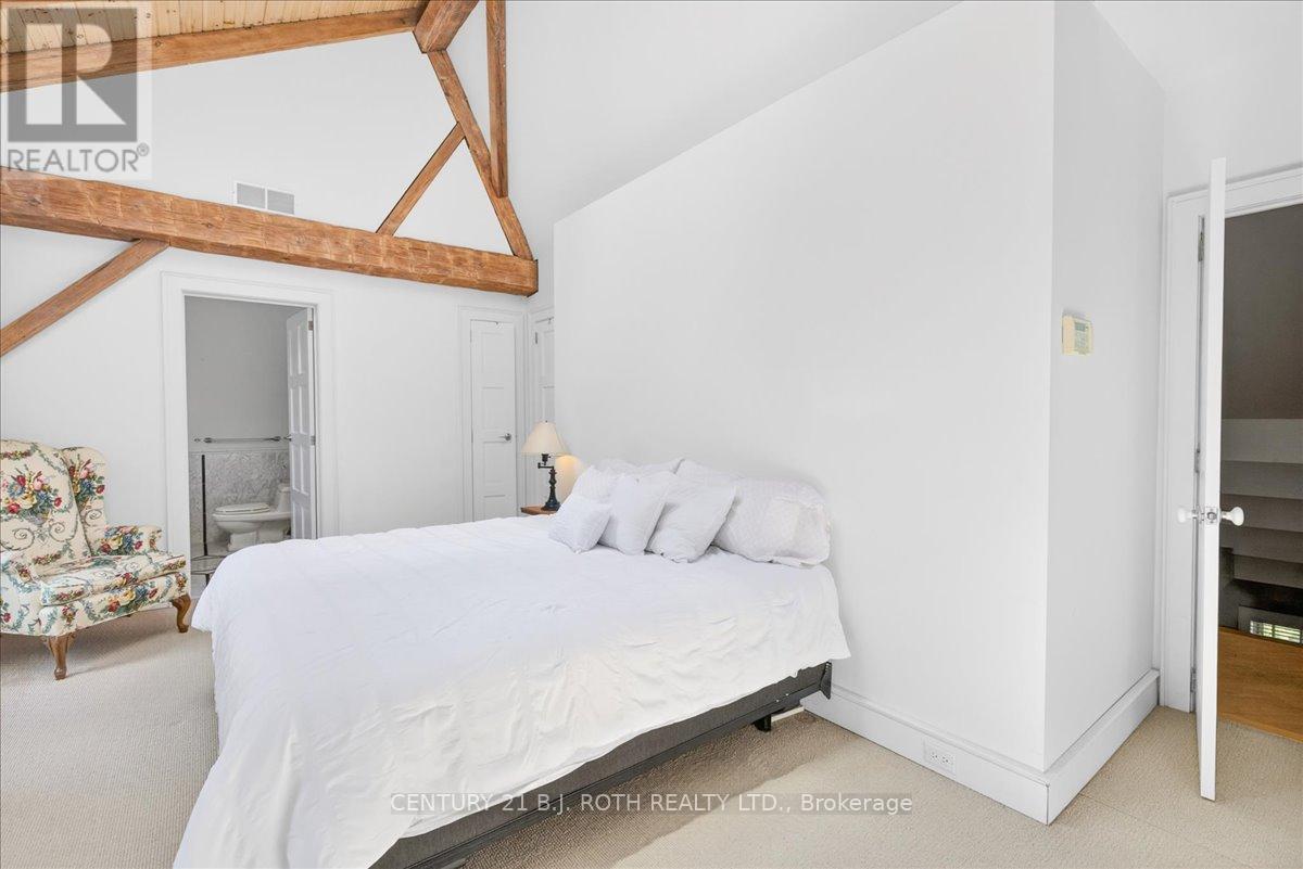 19555 Shaws Creek Road, Caledon, Ontario  L7K 1L5 - Photo 23 - W13137610
