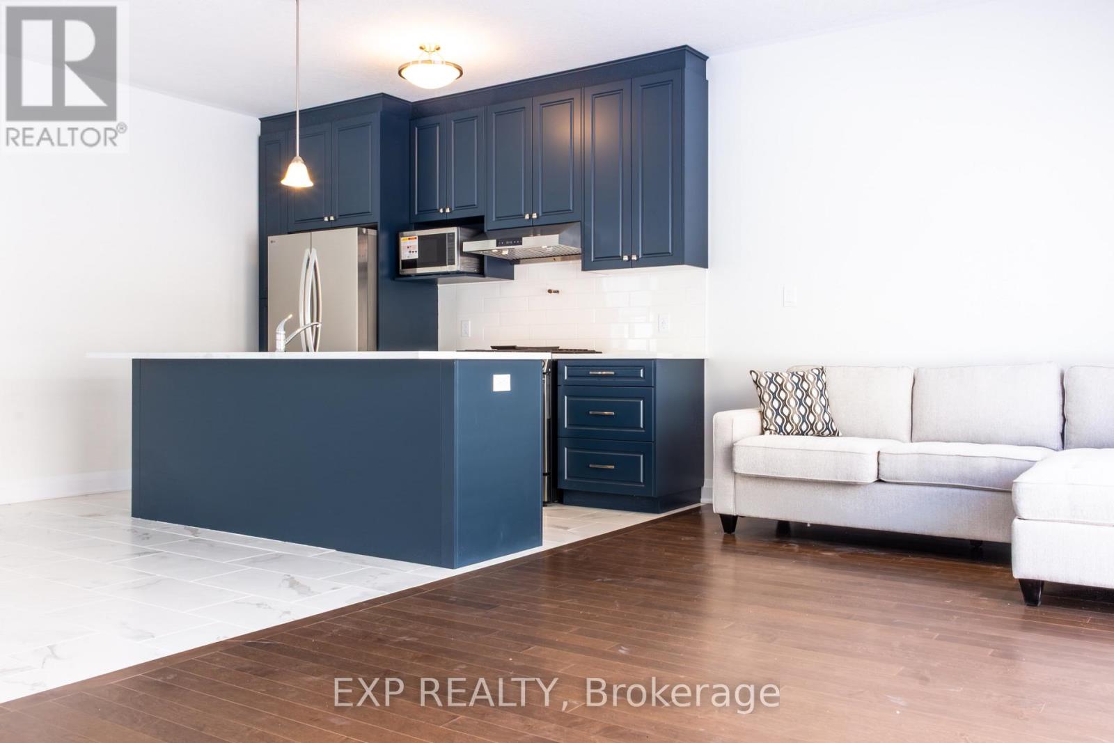 6 Dominique Street, Kitchener, Ontario  N2E 0K4 - Photo 3 - X12813906
