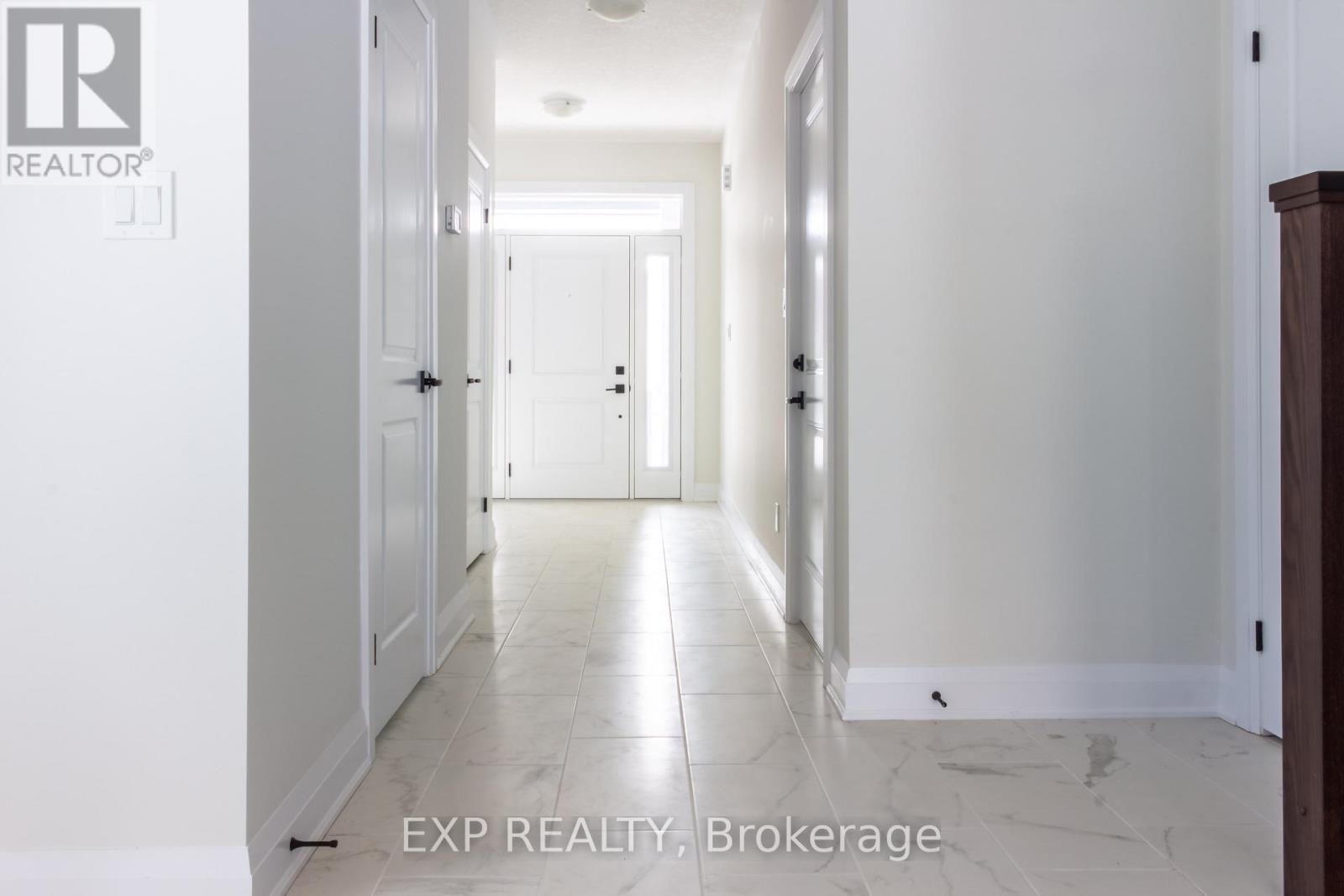6 Dominique Street, Kitchener, Ontario  N2E 0K4 - Photo 2 - X12813906