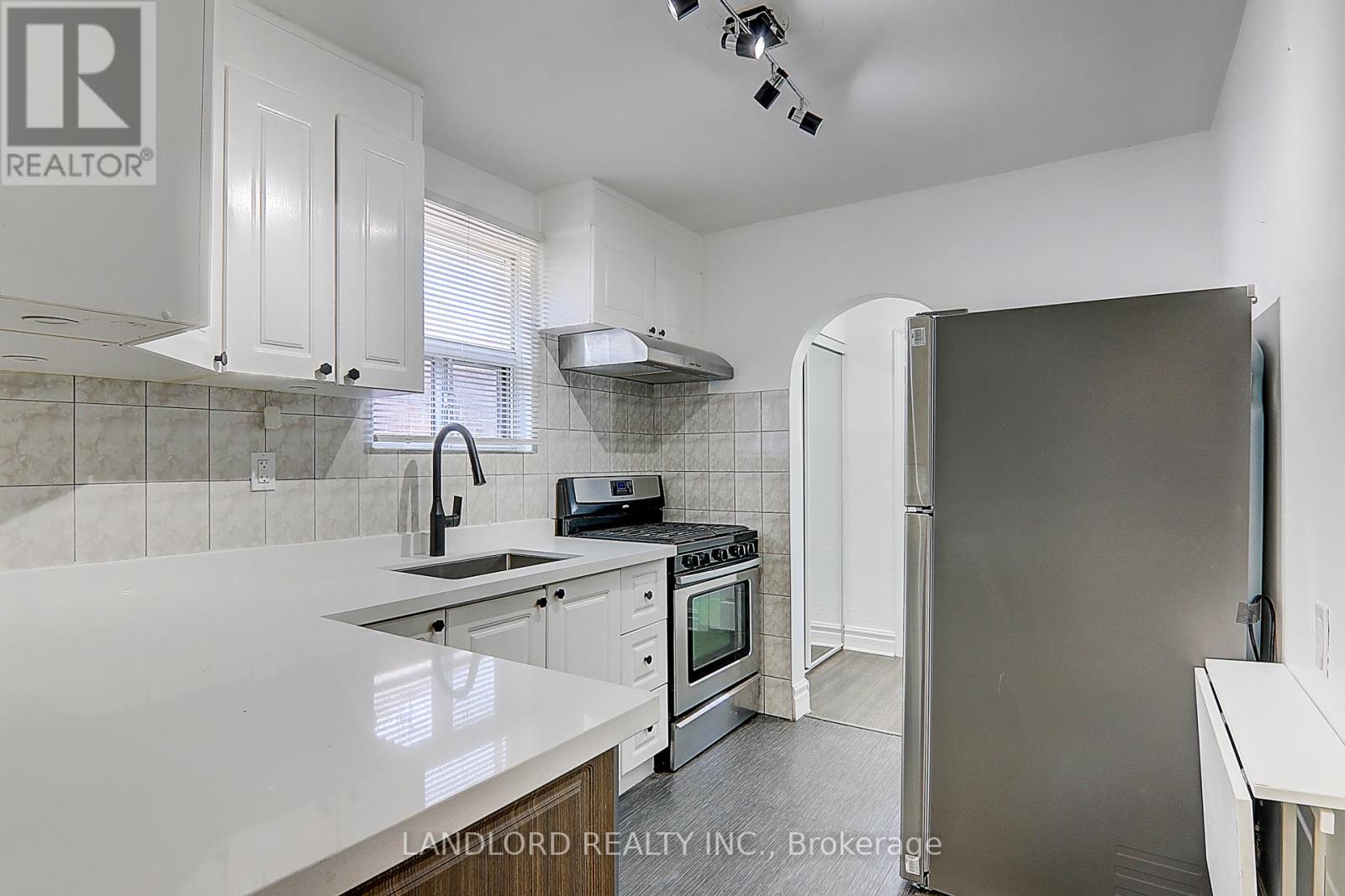 Main Fl - 79 O'connor Drive, Toronto, Ontario  M4K 2K4 - Photo 15 - E13139676
