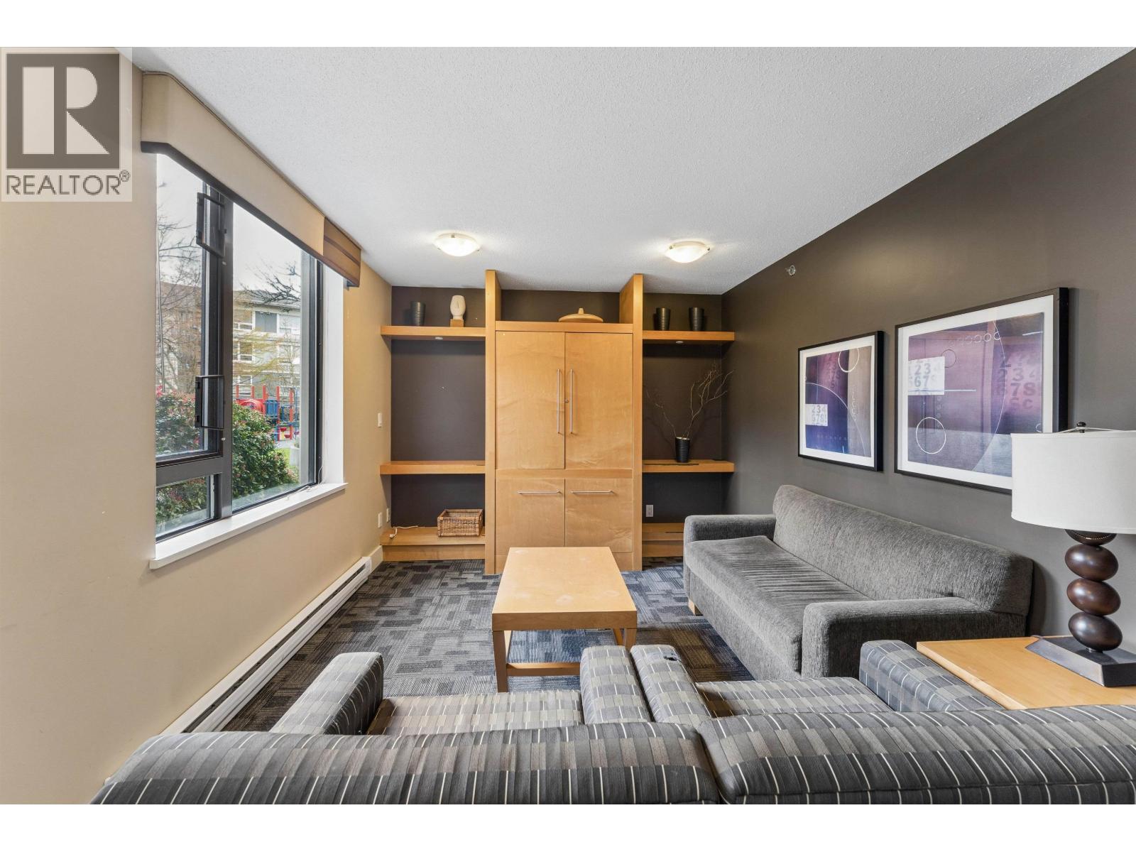 1209 3588 Crowley Drive, Vancouver, British Columbia  V5R 6H3 - Photo 3 - R3124564