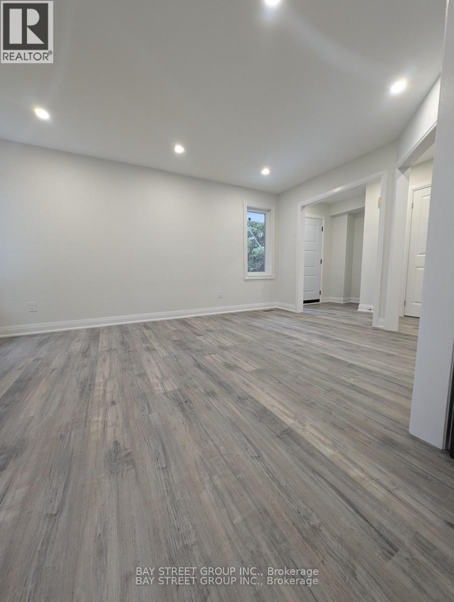 44 Lilac Avenue, Markham, Ontario  L3T 5K2 - Photo 4 - N13139664
