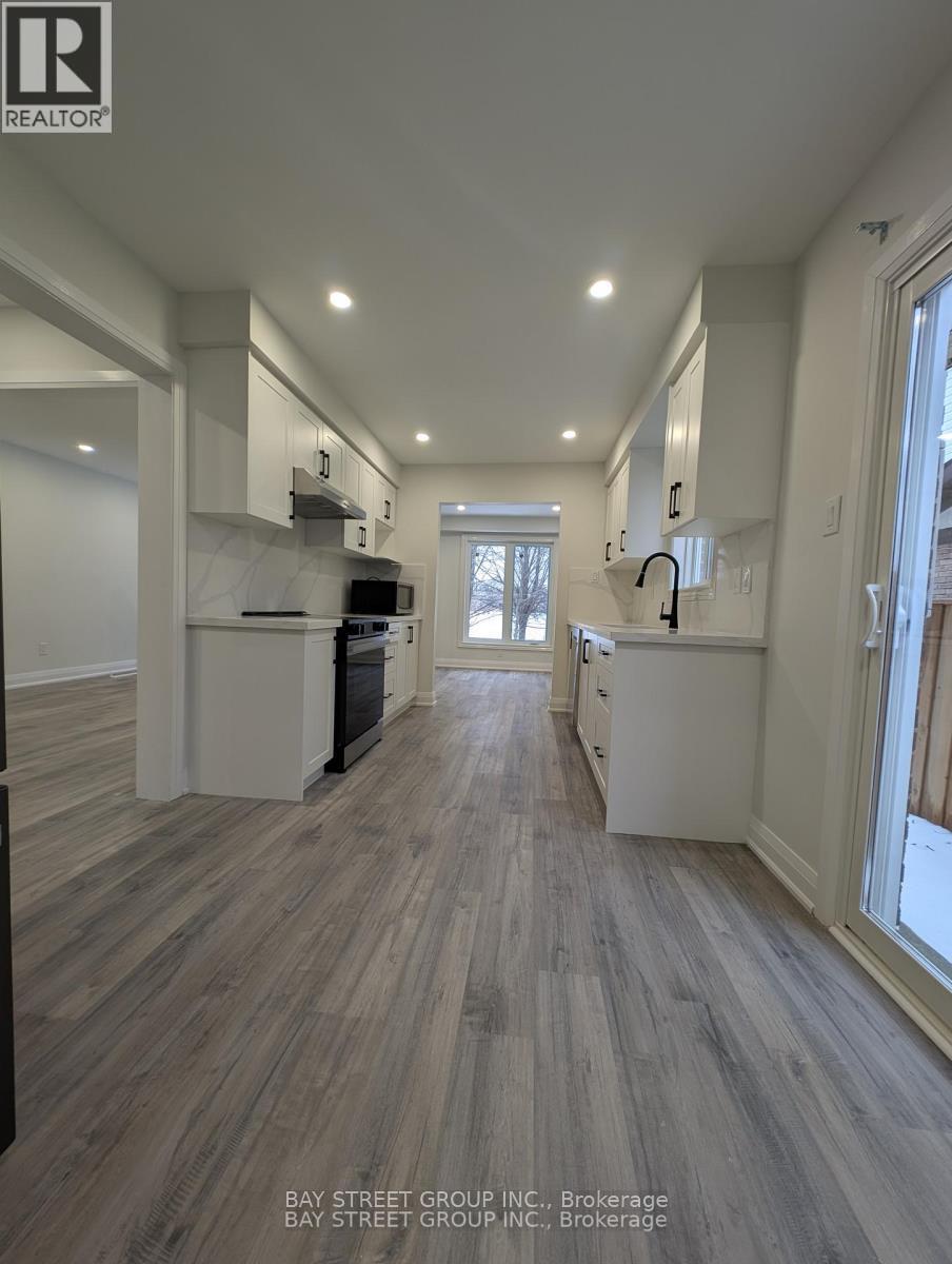 44 Lilac Avenue, Markham, Ontario  L3T 5K2 - Photo 7 - N13139664