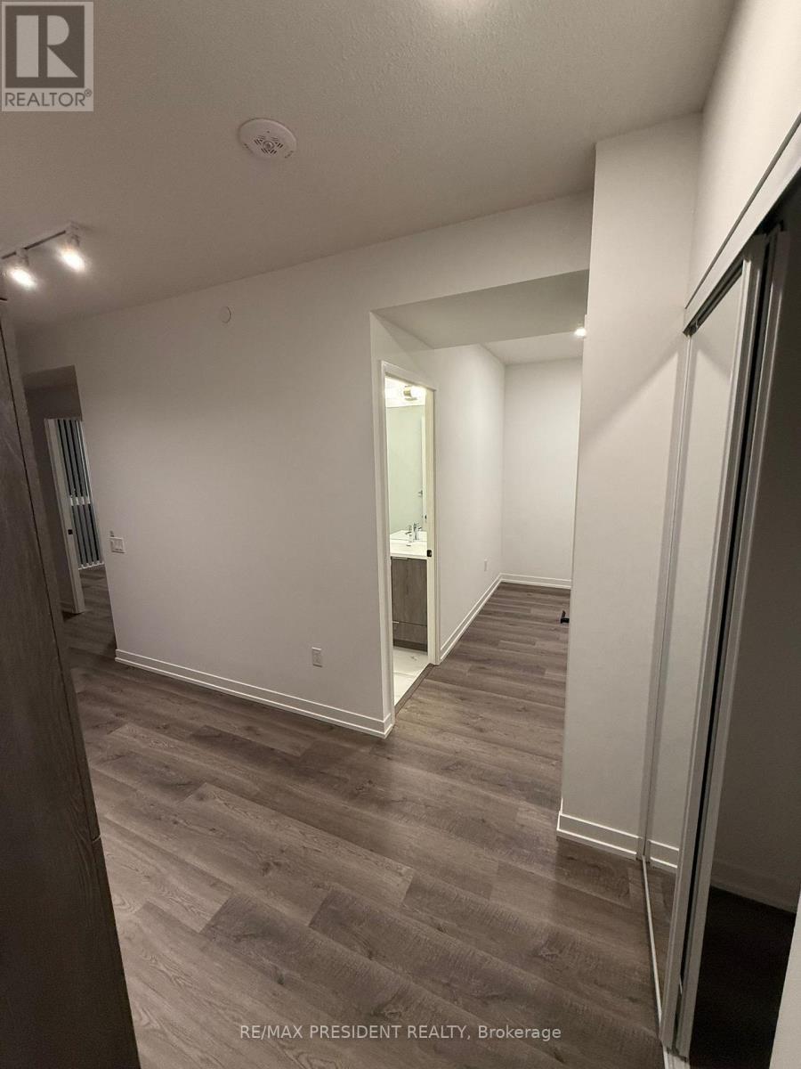 3107 - 8 Interchange Way, Vaughan, Ontario  L4K 0R2 - Photo 7 - N13139668