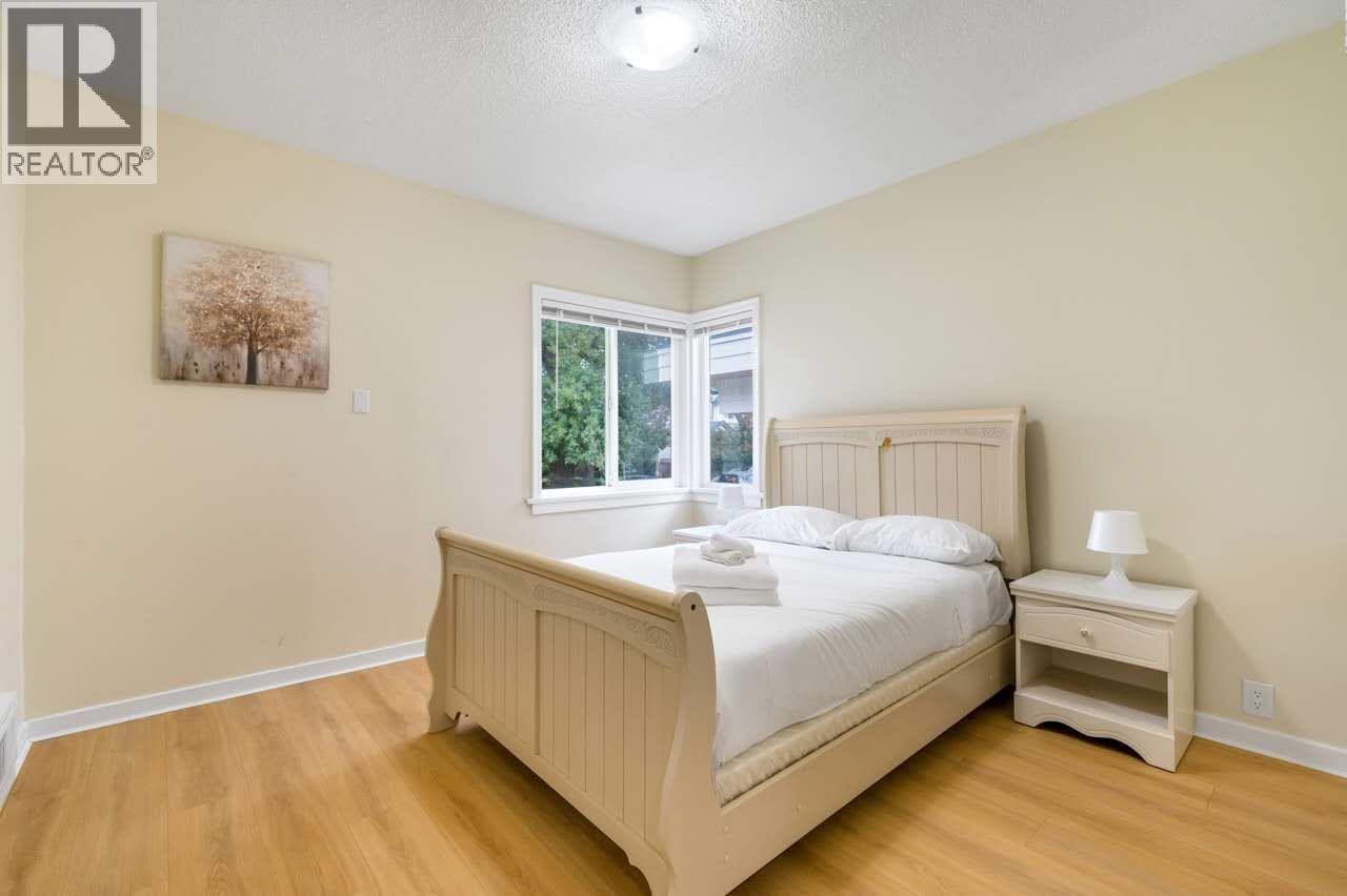 Upstair 2075 E 44 Th Ave, Vancouver, British Columbia  V5P 1N1 - Photo 8 - R3124562