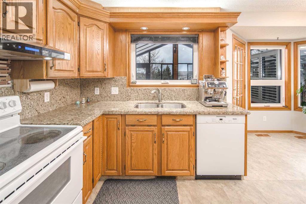 37 Arbour Summit Close Nw, Calgary, Alberta  T3G 3W1 - Photo 12 - A2310638