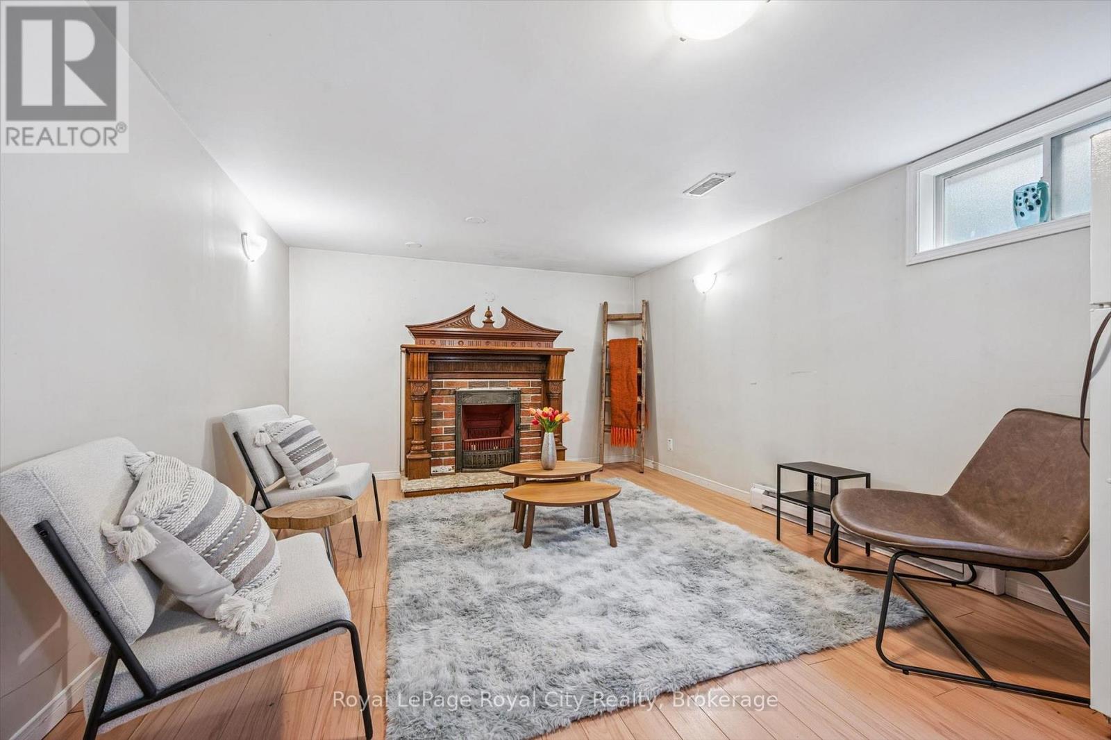 12 Delmar Boulevard, Guelph, Ontario  N1E 2K8 - Photo 14 - X12996848