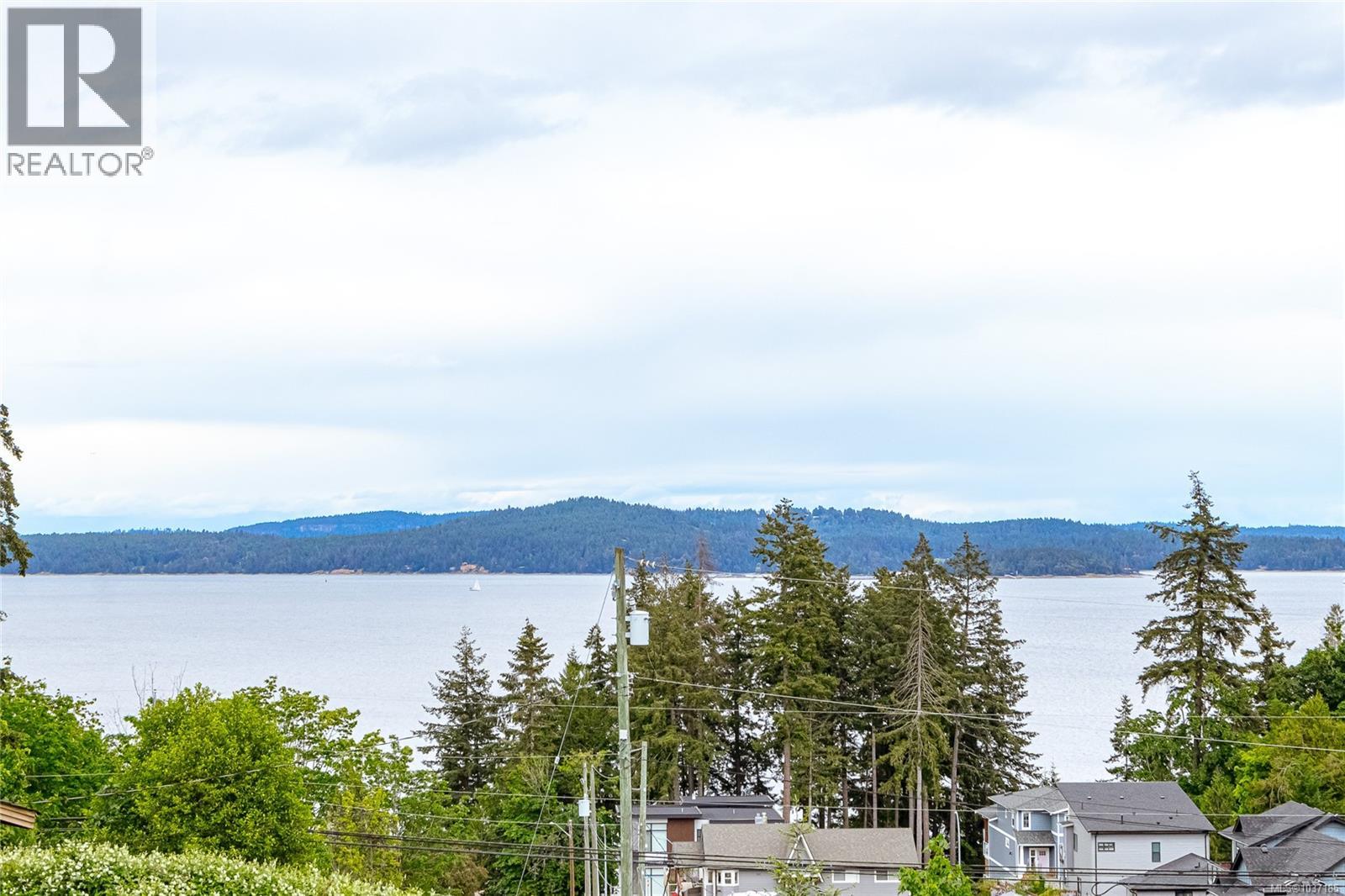3205 Douglas St, Chemainus, British Columbia  V0R 1K2 - Photo 2 - 1037185