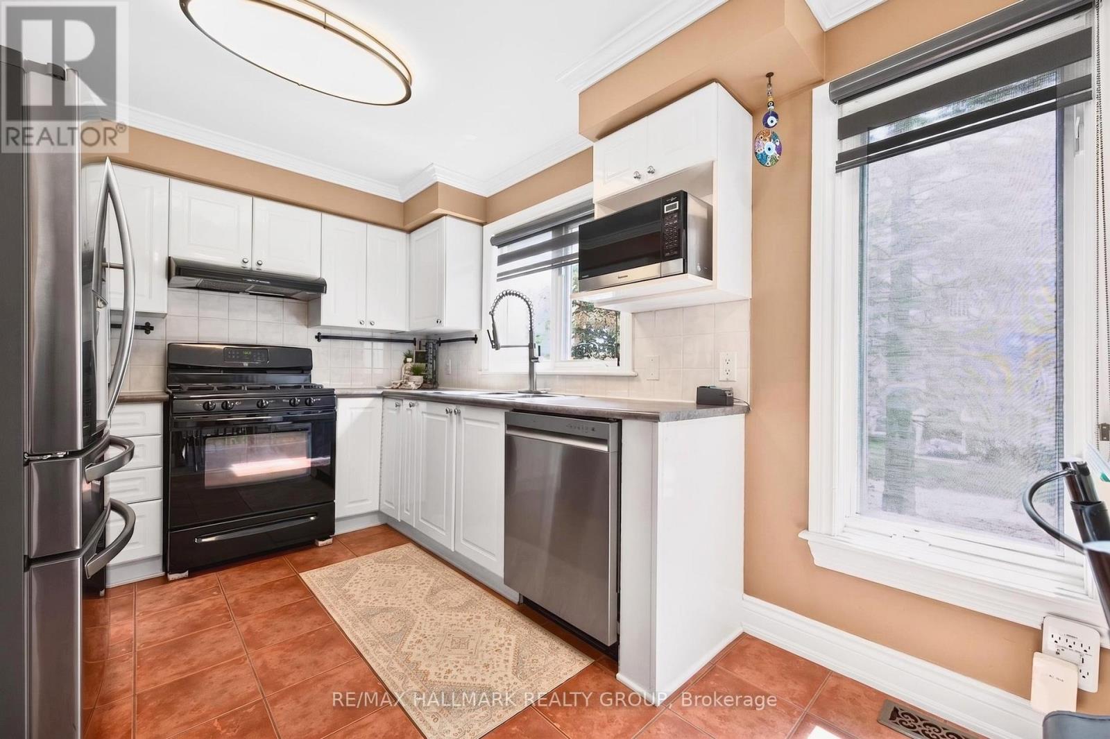 1 - 82 Briston Private, Ottawa, Ontario  K1G 5P6 - Photo 11 - X13139732