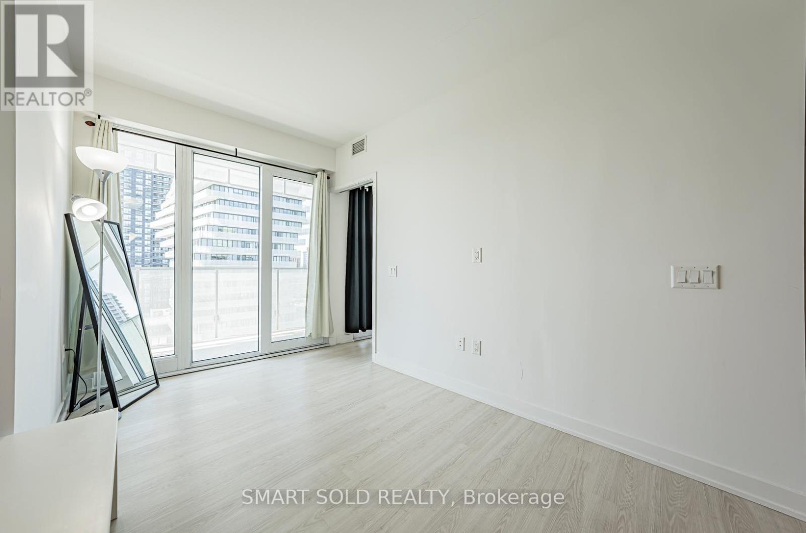 1101 - 3883 Quartz Road, Mississauga, Ontario  L5B 0M4 - Photo 7 - W13111458