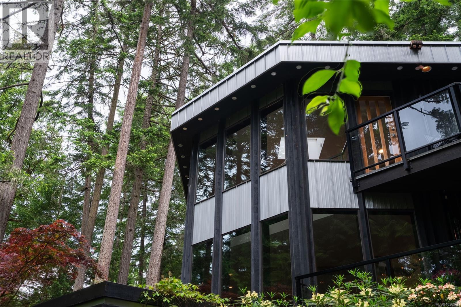 1457 Howcrest Rd, North Saanich, British Columbia  V8L 5K1 - Photo 32 - 1036967