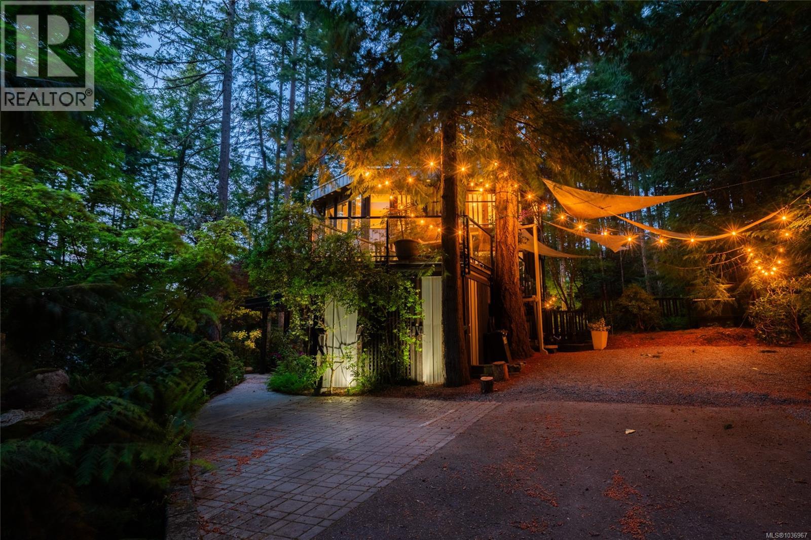 1457 Howcrest Rd, North Saanich, British Columbia  V8L 5K1 - Photo 40 - 1036967