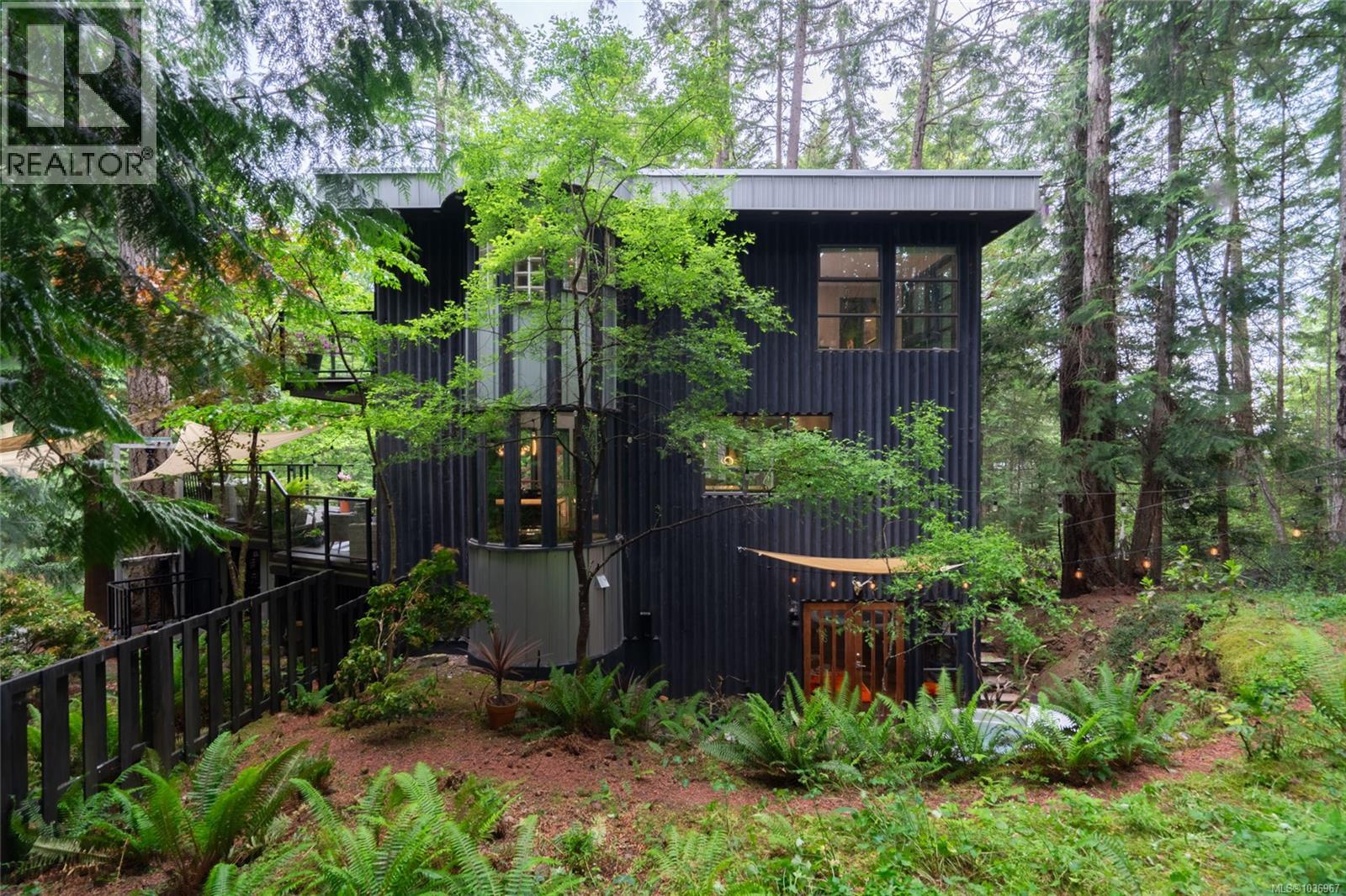1457 Howcrest Rd, North Saanich, British Columbia  V8L 5K1 - Photo 54 - 1036967