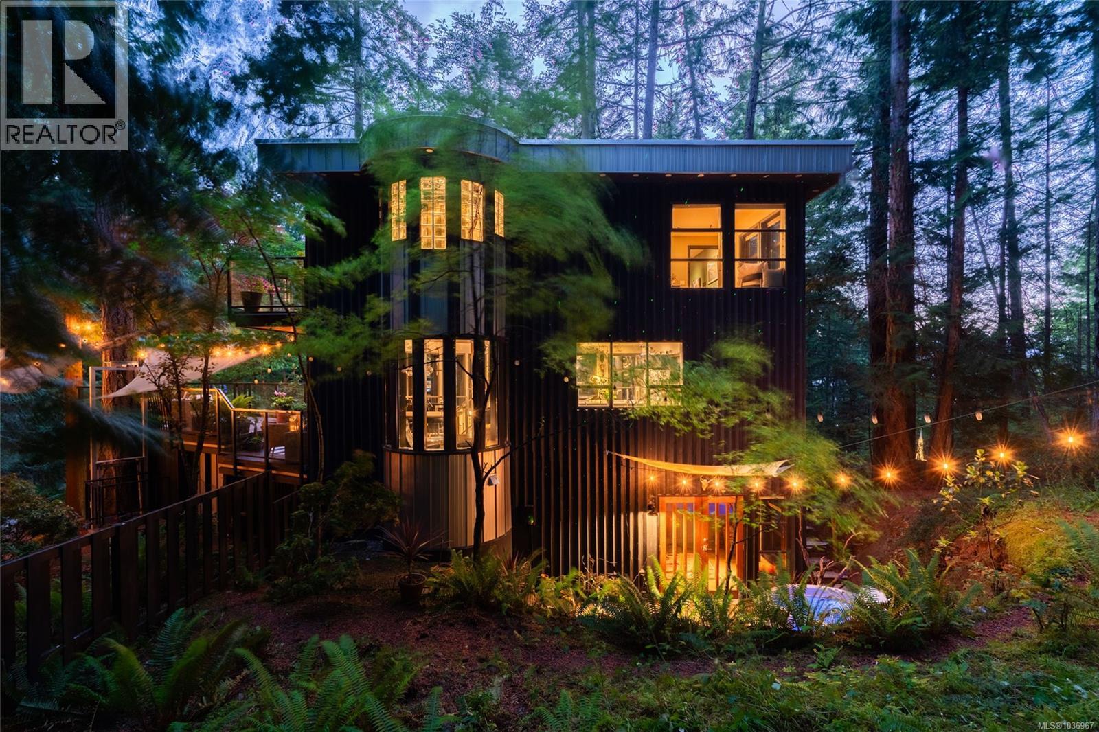 1457 Howcrest Rd, North Saanich, British Columbia  V8L 5K1 - Photo 6 - 1036967