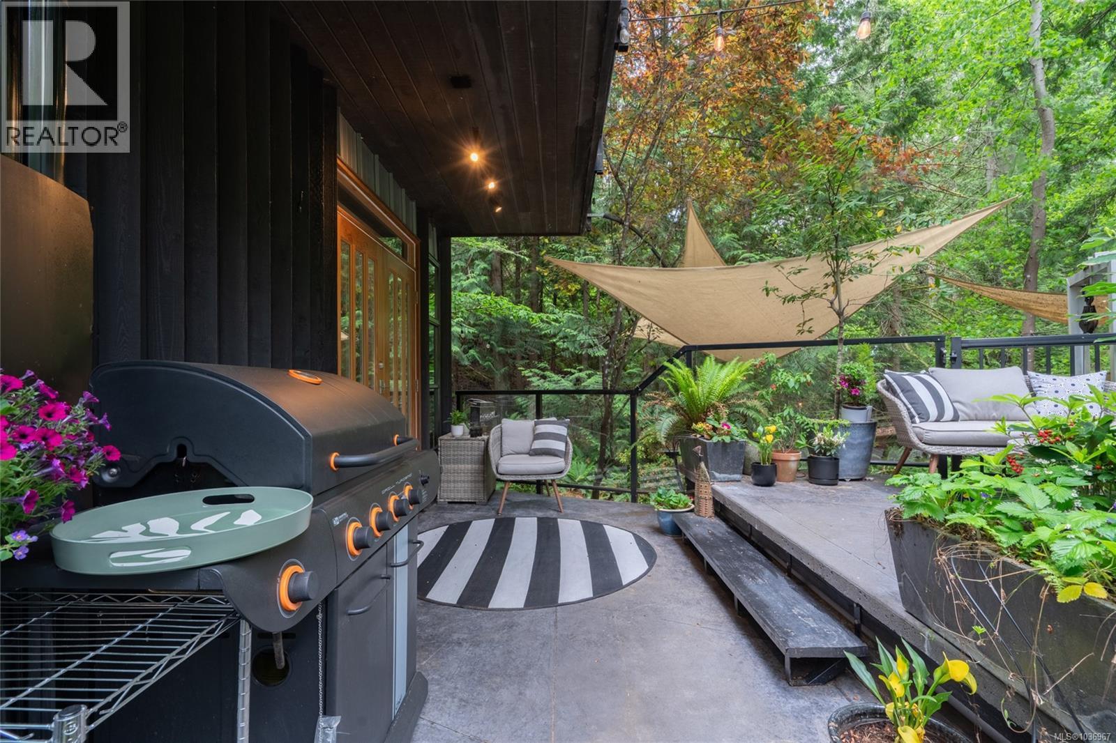 1457 Howcrest Rd, North Saanich, British Columbia  V8L 5K1 - Photo 60 - 1036967