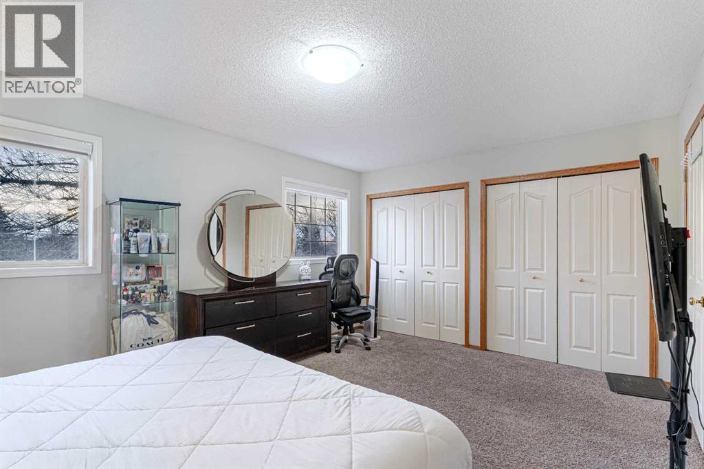 13 Mt Aberdeen Manor SE, Calgary, Alberta  T2Z 3N8 - Photo 24 - A2308888