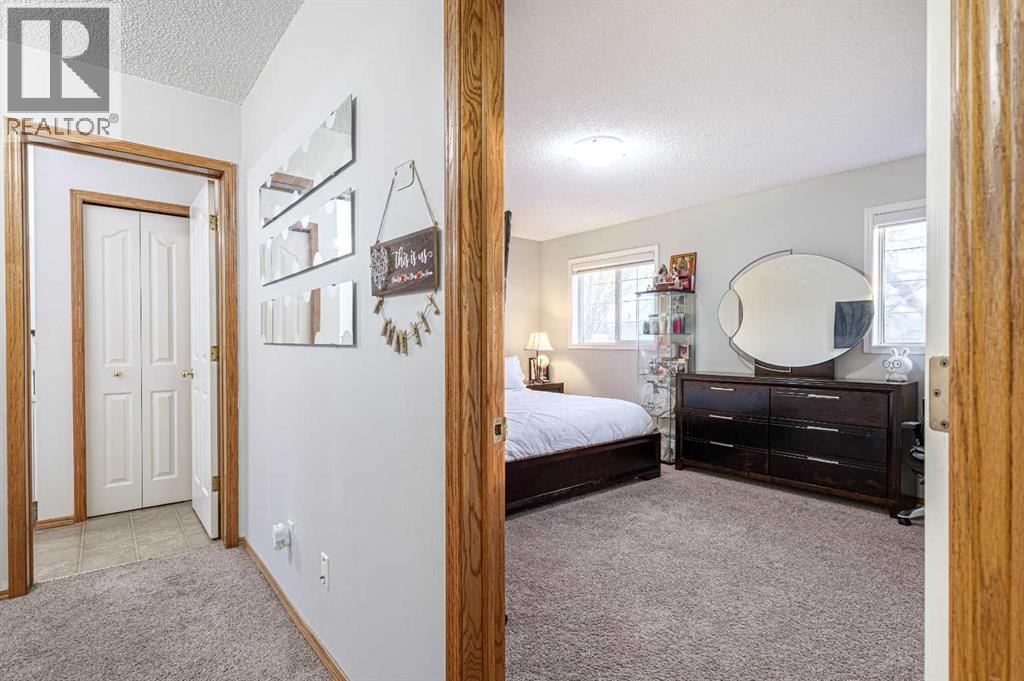 13 Mt Aberdeen Manor SE, Calgary, Alberta  T2Z 3N8 - Photo 26 - A2308888