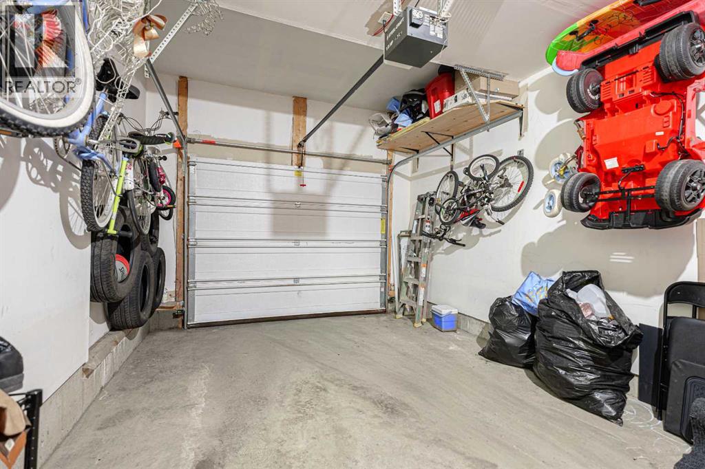 13 Mt Aberdeen Manor SE, Calgary, Alberta  T2Z 3N8 - Photo 37 - A2308888