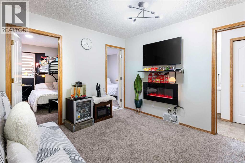13 Mt Aberdeen Manor SE, Calgary, Alberta  T2Z 3N8 - Photo 25 - A2308888