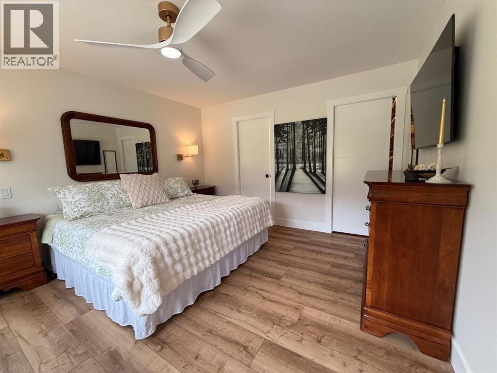 4962 Riverside Drive, Out Of Province_alberta, British Columbia  V0B 1L1 - Photo 25 - A2310809