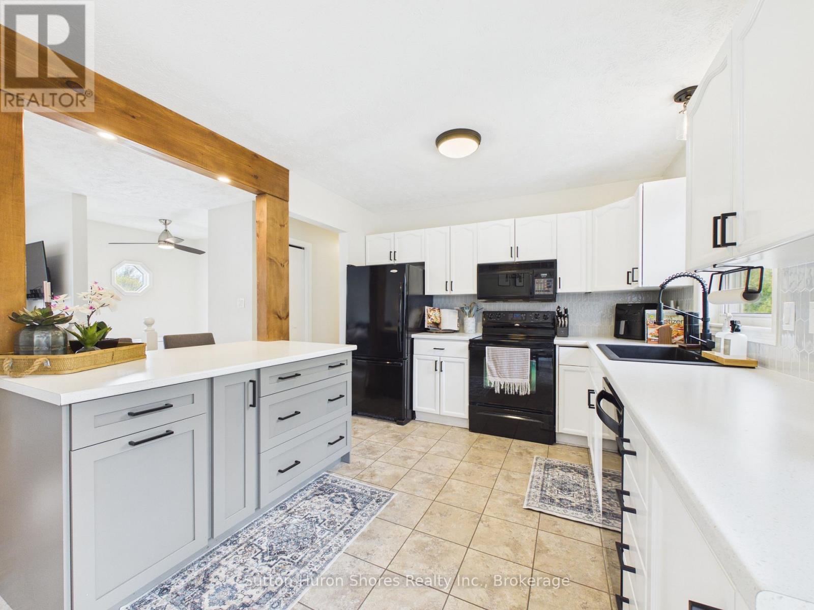 781 Bradford Street, Saugeen Shores, Ontario  N0H 2C4 - Photo 11 - X13139722