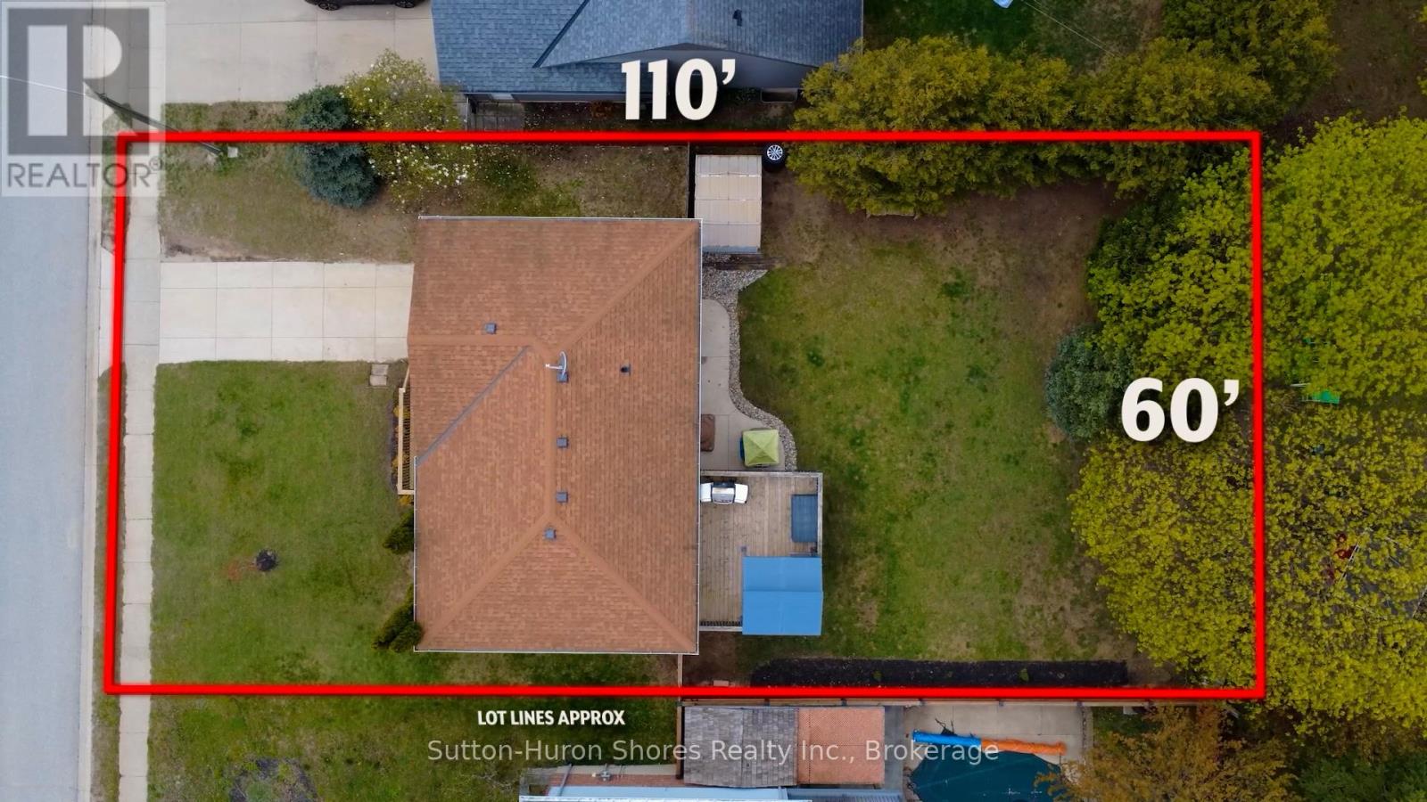 781 Bradford Street, Saugeen Shores, Ontario  N0H 2C4 - Photo 2 - X13139722