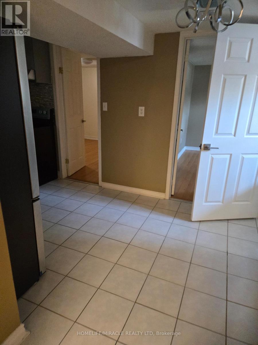 25 Chandlier Drive, Toronto, Ontario  M1G 1Z1 - Photo 30 - E13139716