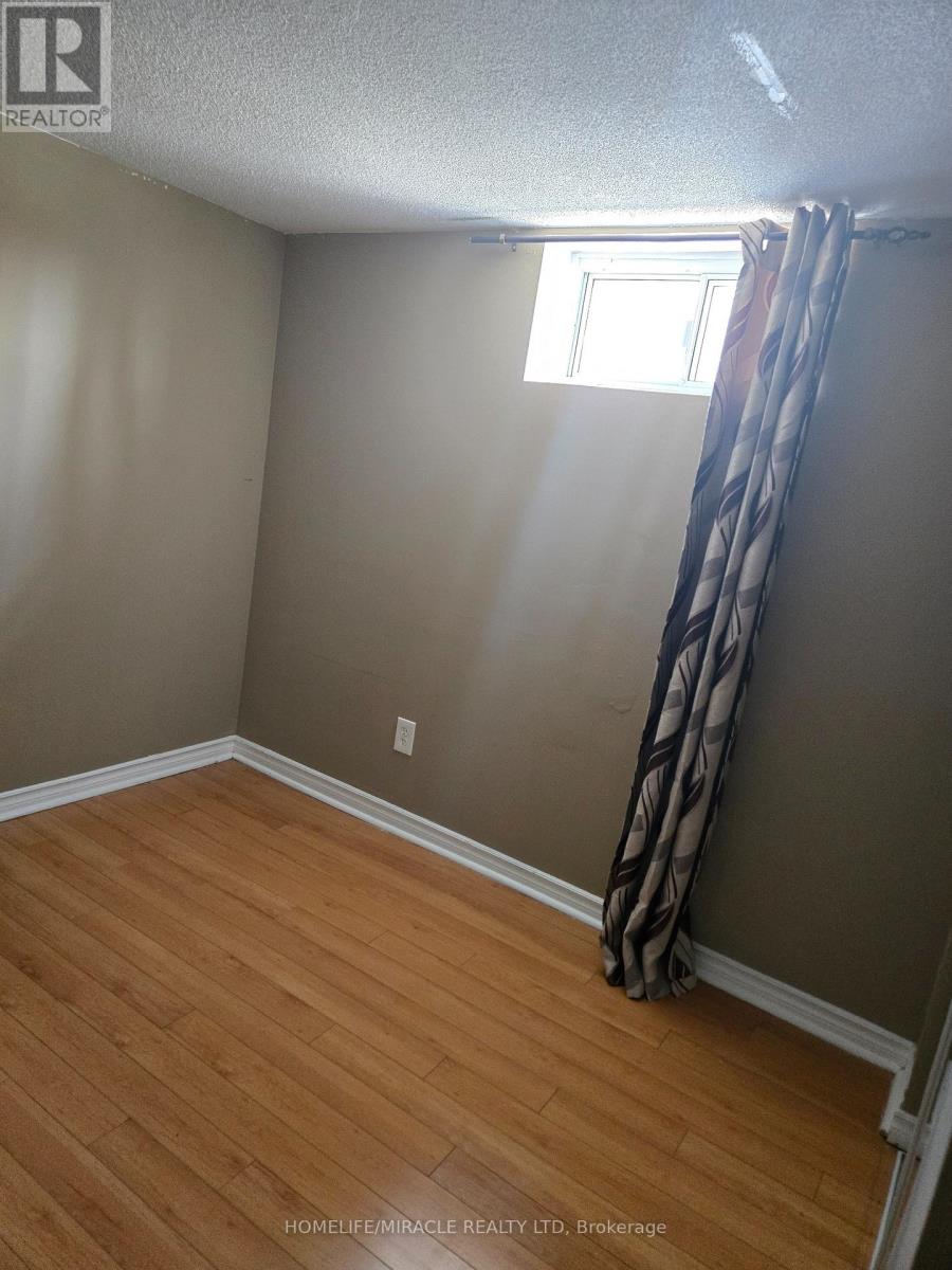 25 Chandlier Drive, Toronto, Ontario  M1G 1Z1 - Photo 31 - E13139716