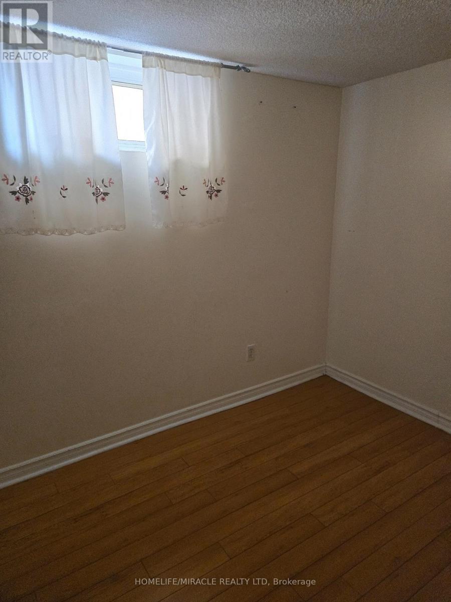 25 Chandlier Drive, Toronto, Ontario  M1G 1Z1 - Photo 33 - E13139716