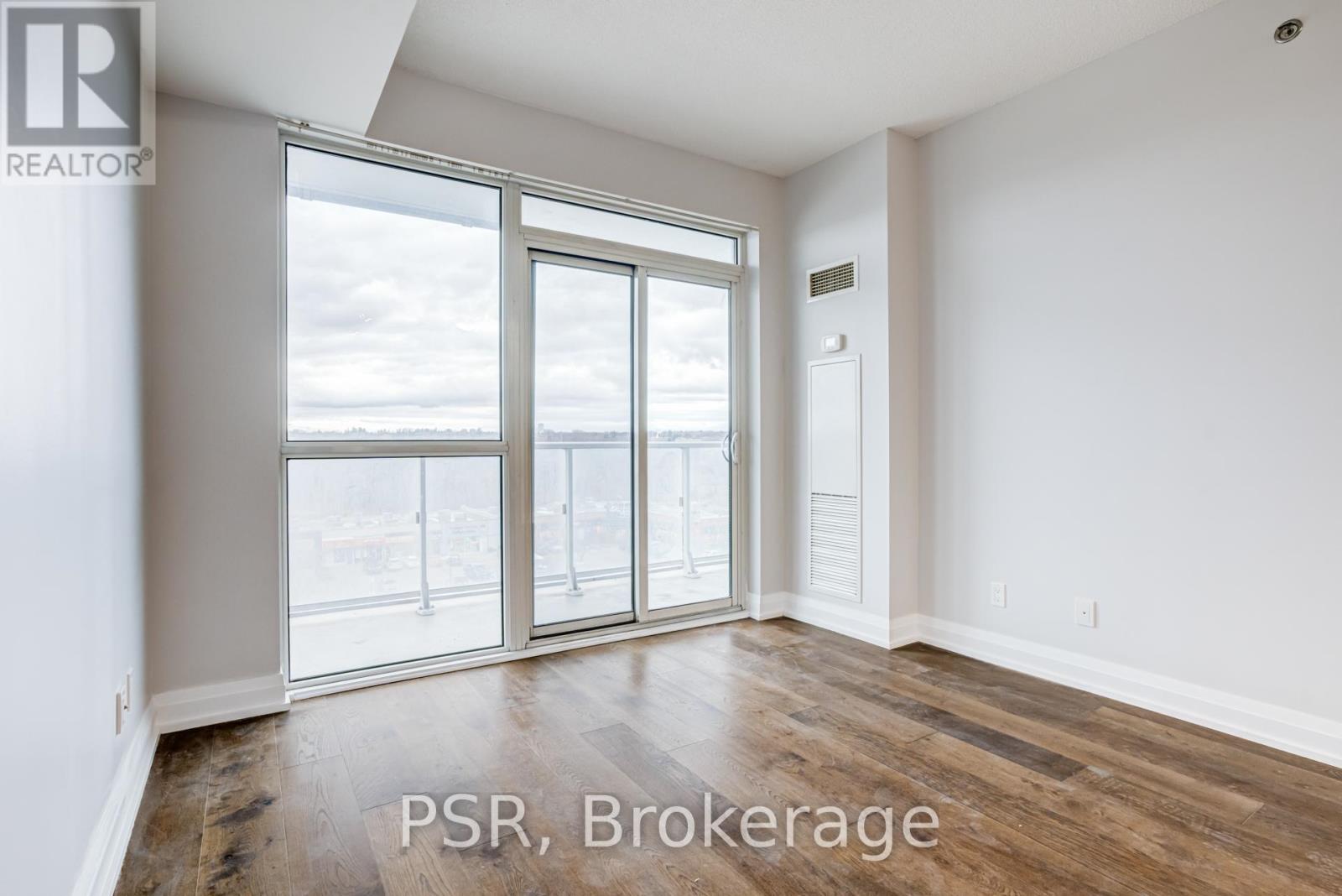 602 - 65 Speers Road, Oakville, Ontario  L6K 0J1 - Photo 11 - W12926752