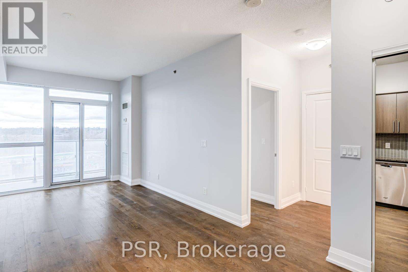 602 - 65 Speers Road, Oakville, Ontario  L6K 0J1 - Photo 7 - W12926752