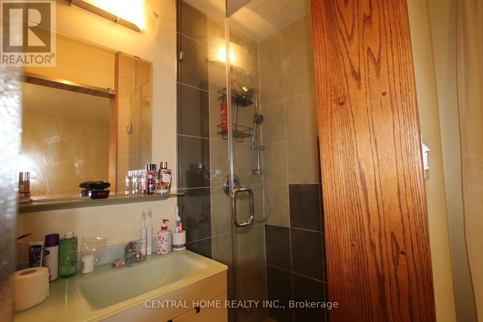 307 Boisdale Avenue, Richmond Hill, Ontario  L4C 1R4 - Photo 14 - N13139742