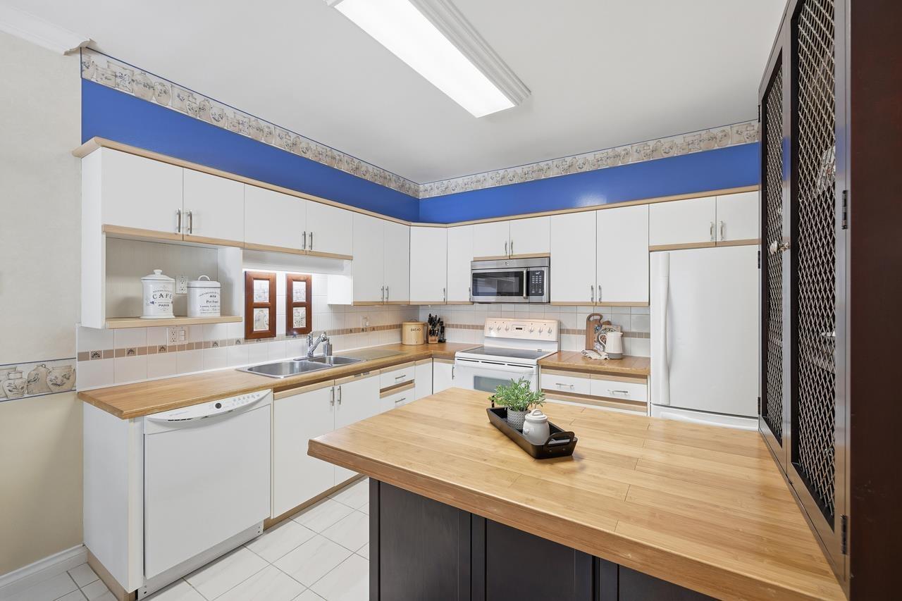 301 20680 56 Avenue, Langley, British Columbia  V3A 7R8 - Photo 13 - R3118753