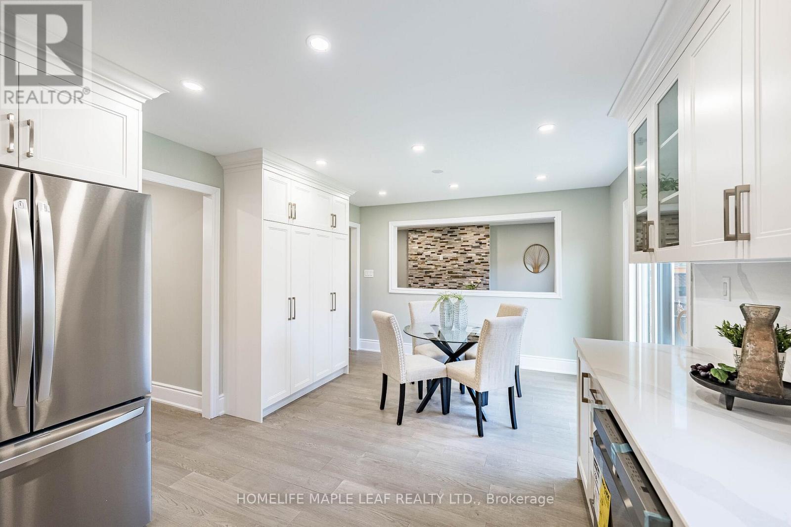 4799 Rathkeale Road N, Mississauga, Ontario  L5V 1K3 - Photo 15 - W13139700