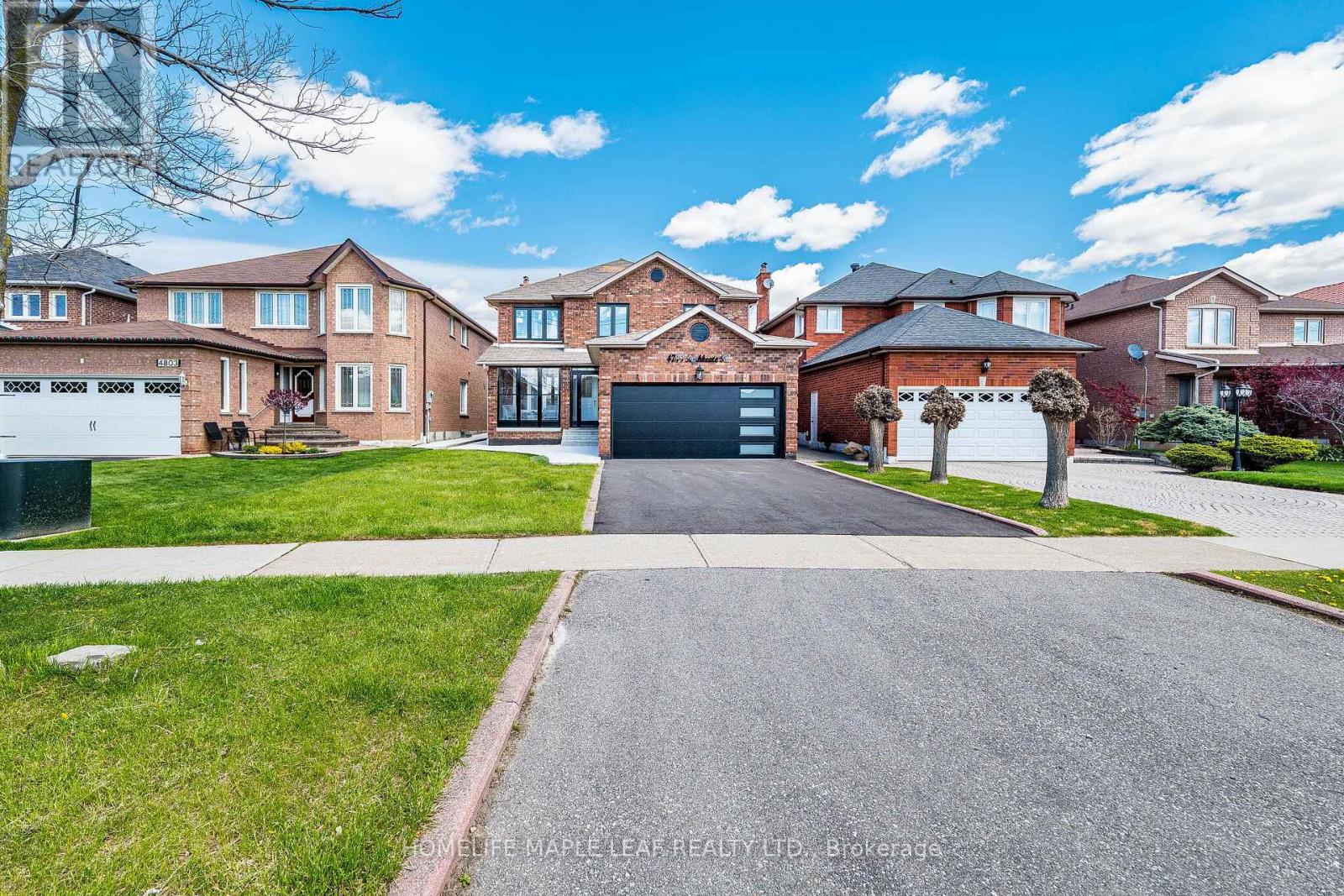 4799 Rathkeale Road N, Mississauga, Ontario  L5V 1K3 - Photo 2 - W13139700