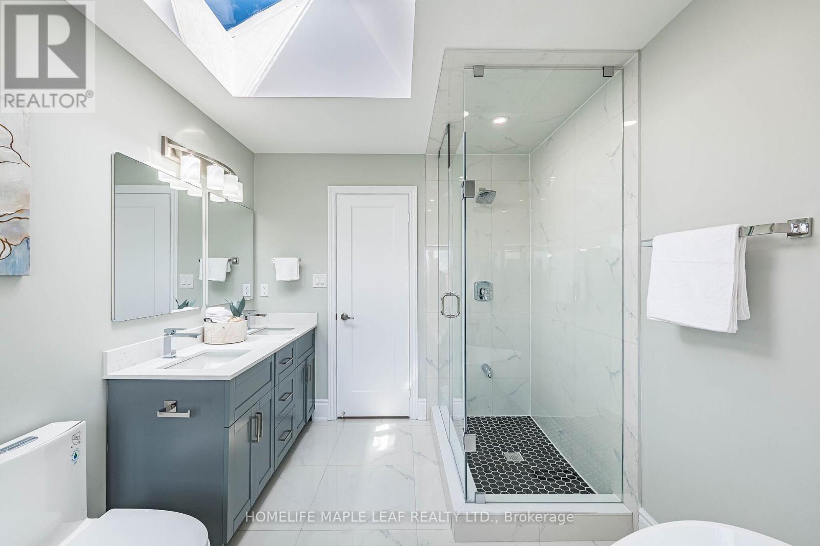 4799 Rathkeale Road N, Mississauga, Ontario  L5V 1K3 - Photo 26 - W13139700