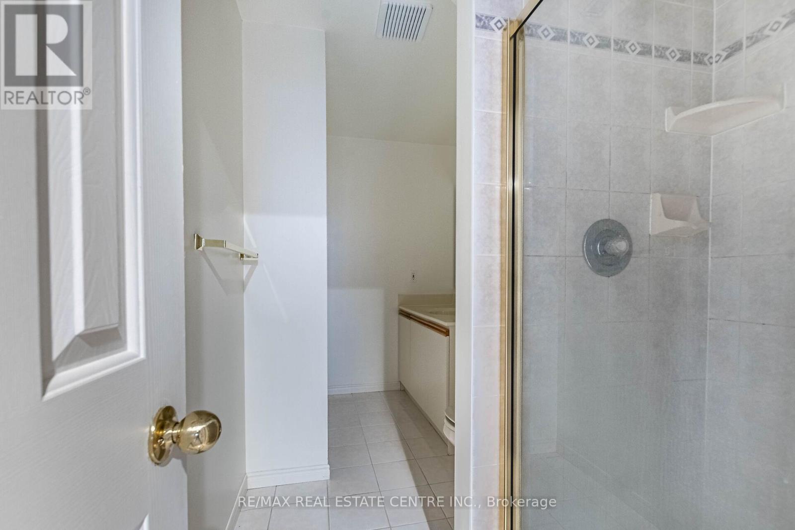 1134 Deer Run, Mississauga, Ontario  L5C 3S6 - Photo 36 - W13139734