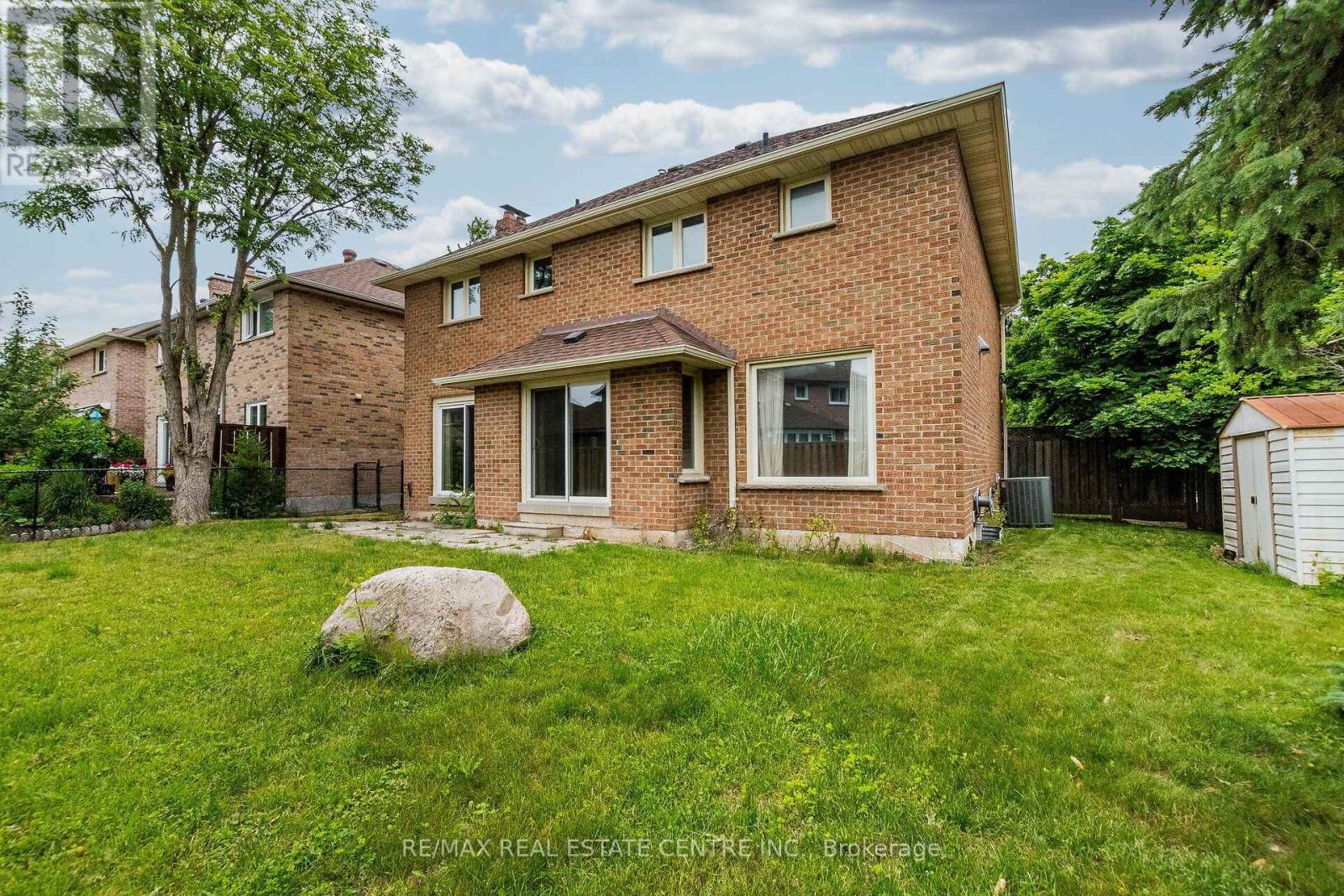1134 Deer Run, Mississauga, Ontario  L5C 3S6 - Photo 37 - W13139734