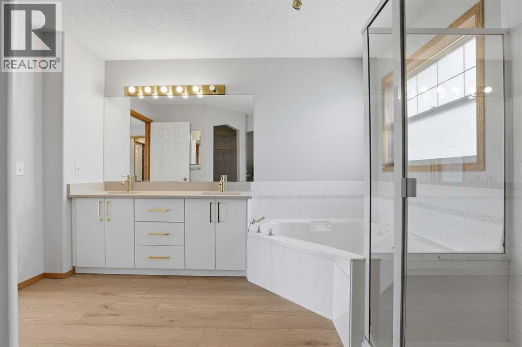 93 Somerglen Park SW, Calgary, Alberta  T2Y 3M5 - Photo 25 - A2308162