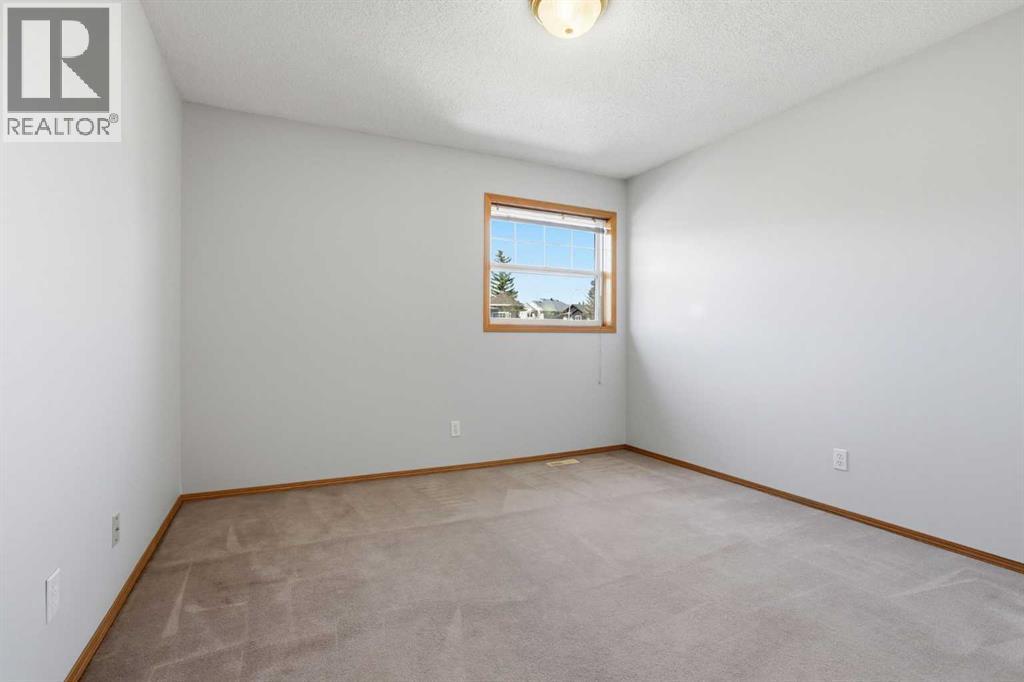 93 Somerglen Park SW, Calgary, Alberta  T2Y 3M5 - Photo 31 - A2308162